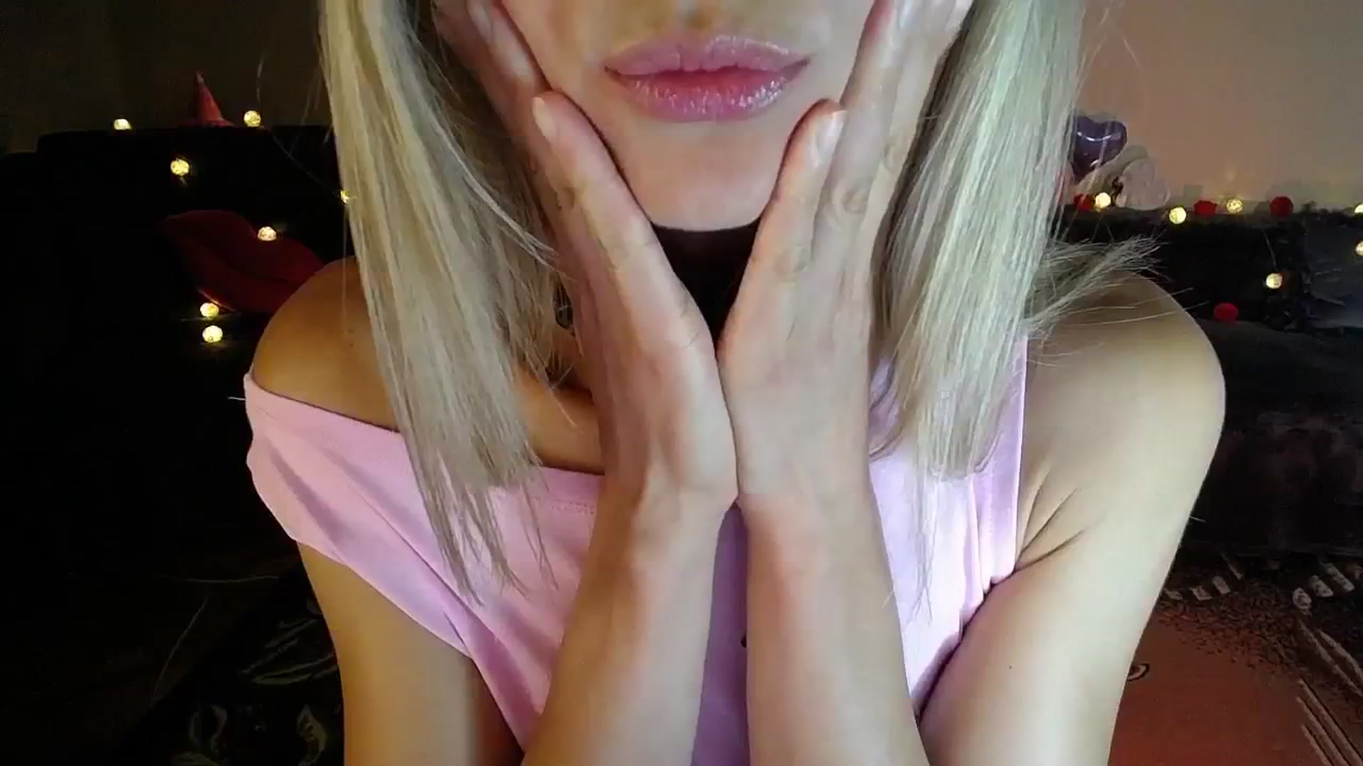 Gallery image thumbnail from Sunshine_alis's myfreecams stream on, 08/25/2025, 18:50 image 6 of 20