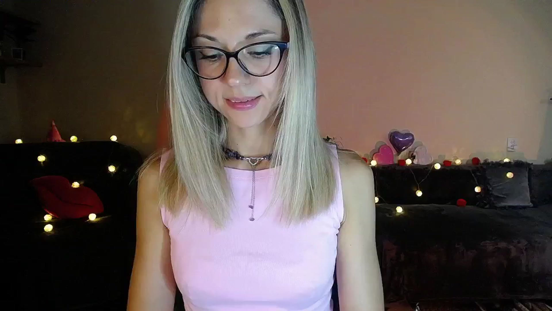 Gallery image thumbnail from Sunshine_alis's myfreecams stream on, 08/25/2025, 18:50 image 12 of 20