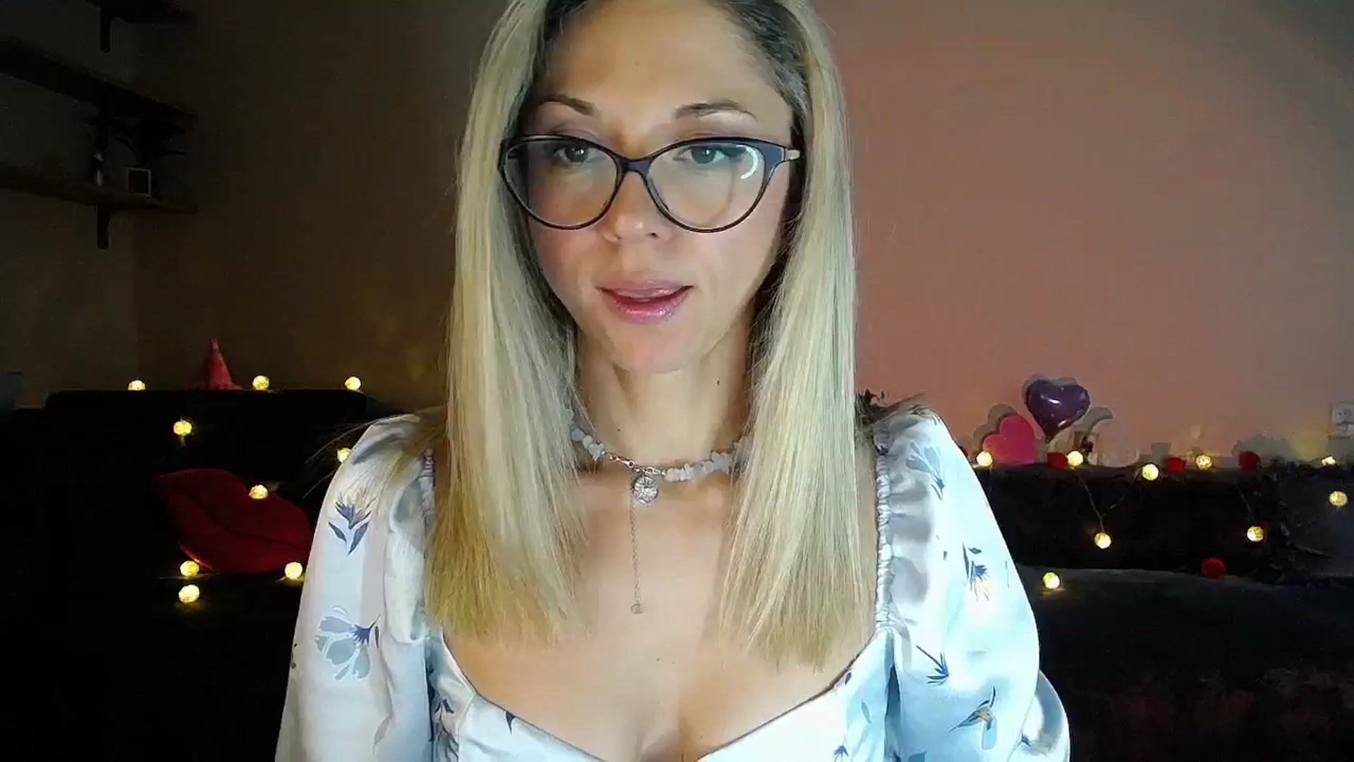 Gallery image thumbnail from Sunshine_alis's myfreecams stream on, 08/27/2025, 16:55 image 13 of 20