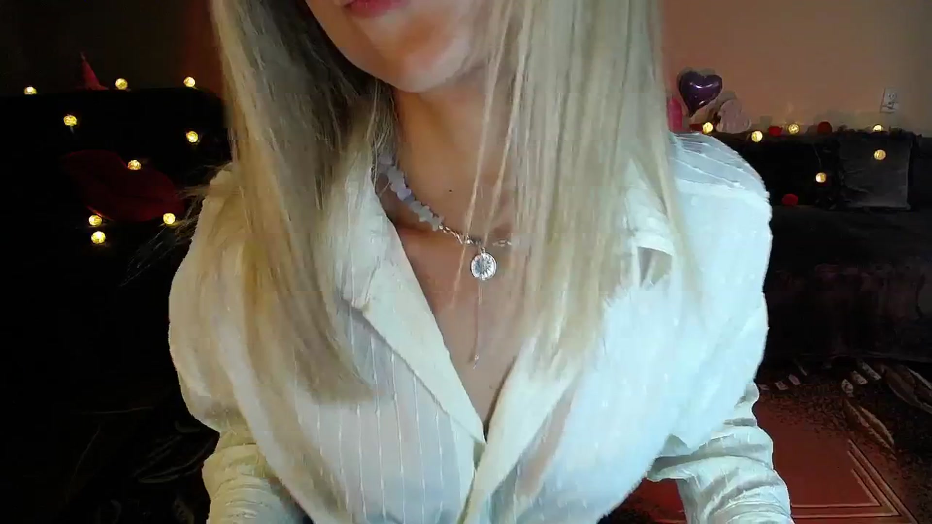 Gallery image thumbnail from Sunshine_alis's myfreecams stream on, 08/28/2025, 18:39 image 6 of 20