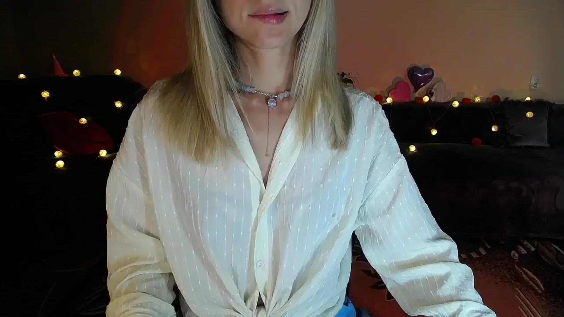 Gallery image thumbnail from Sunshine_alis's myfreecams stream on, 08/28/2025, 19:29 image 19 of 20