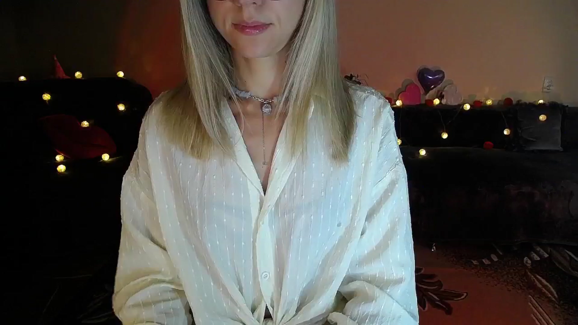 Gallery image thumbnail from Sunshine_alis's myfreecams stream on, 08/28/2025, 19:29 image 13 of 20