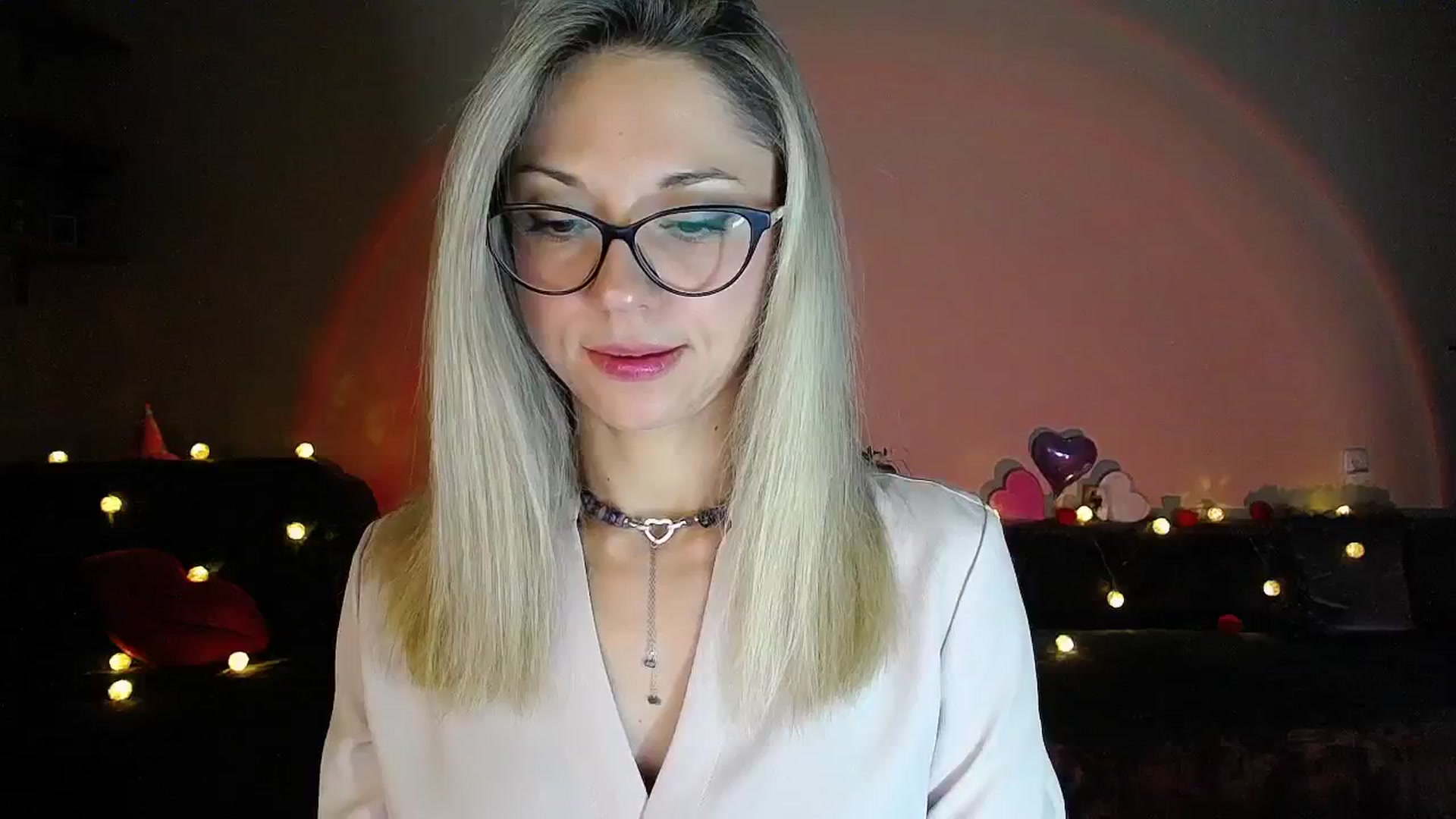 Gallery image thumbnail from Sunshine_alis's myfreecams stream on, 08/29/2025, 17:40 image 3 of 20
