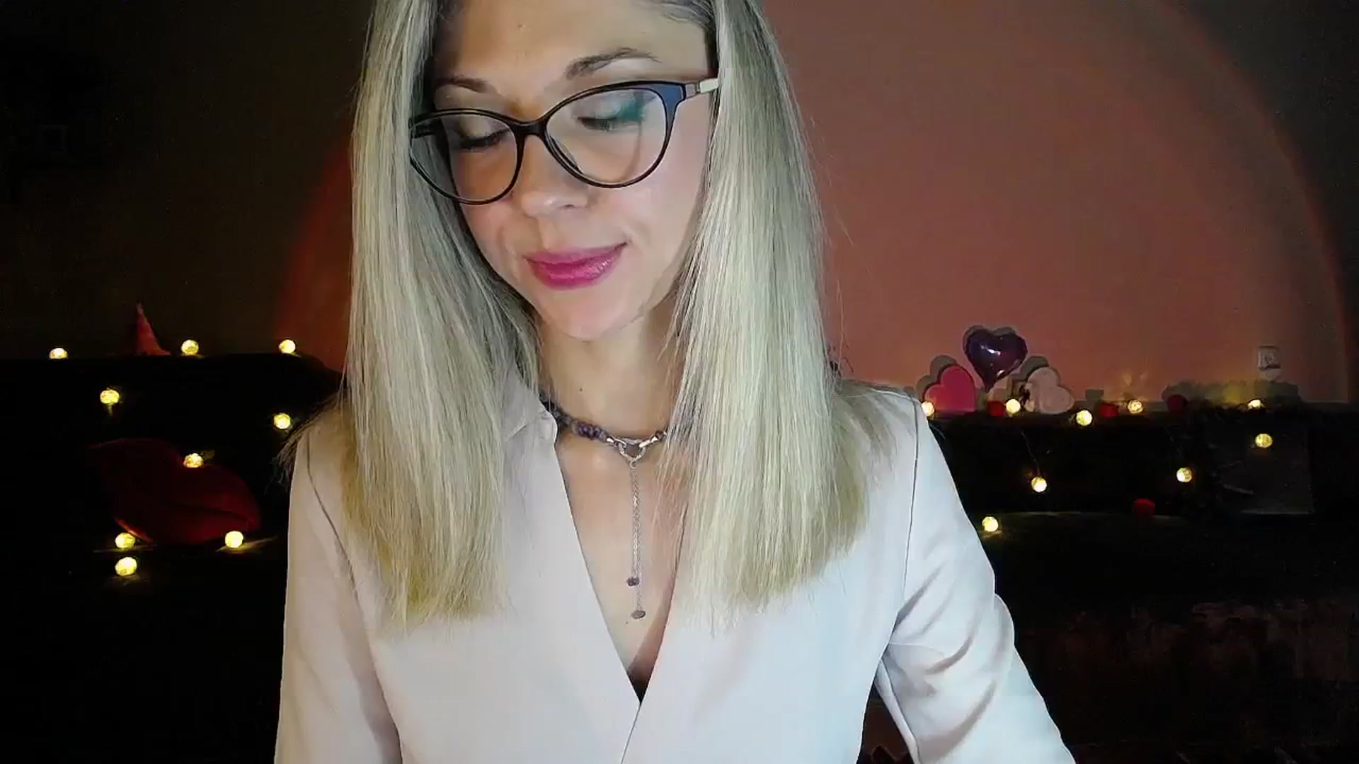 Gallery image thumbnail from Sunshine_alis's myfreecams stream on, 08/29/2025, 18:37 image 14 of 20