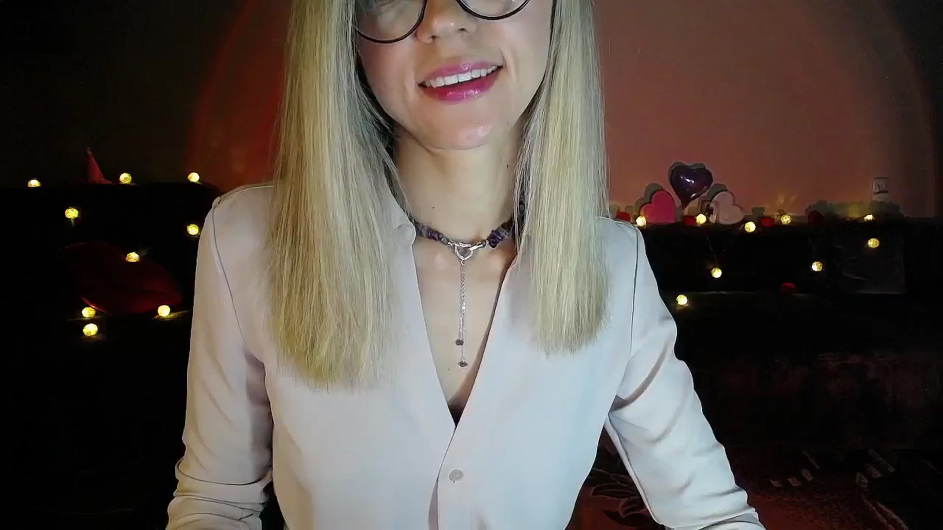 Gallery image thumbnail from Sunshine_alis's myfreecams stream on, 08/29/2025, 18:37 image 6 of 20