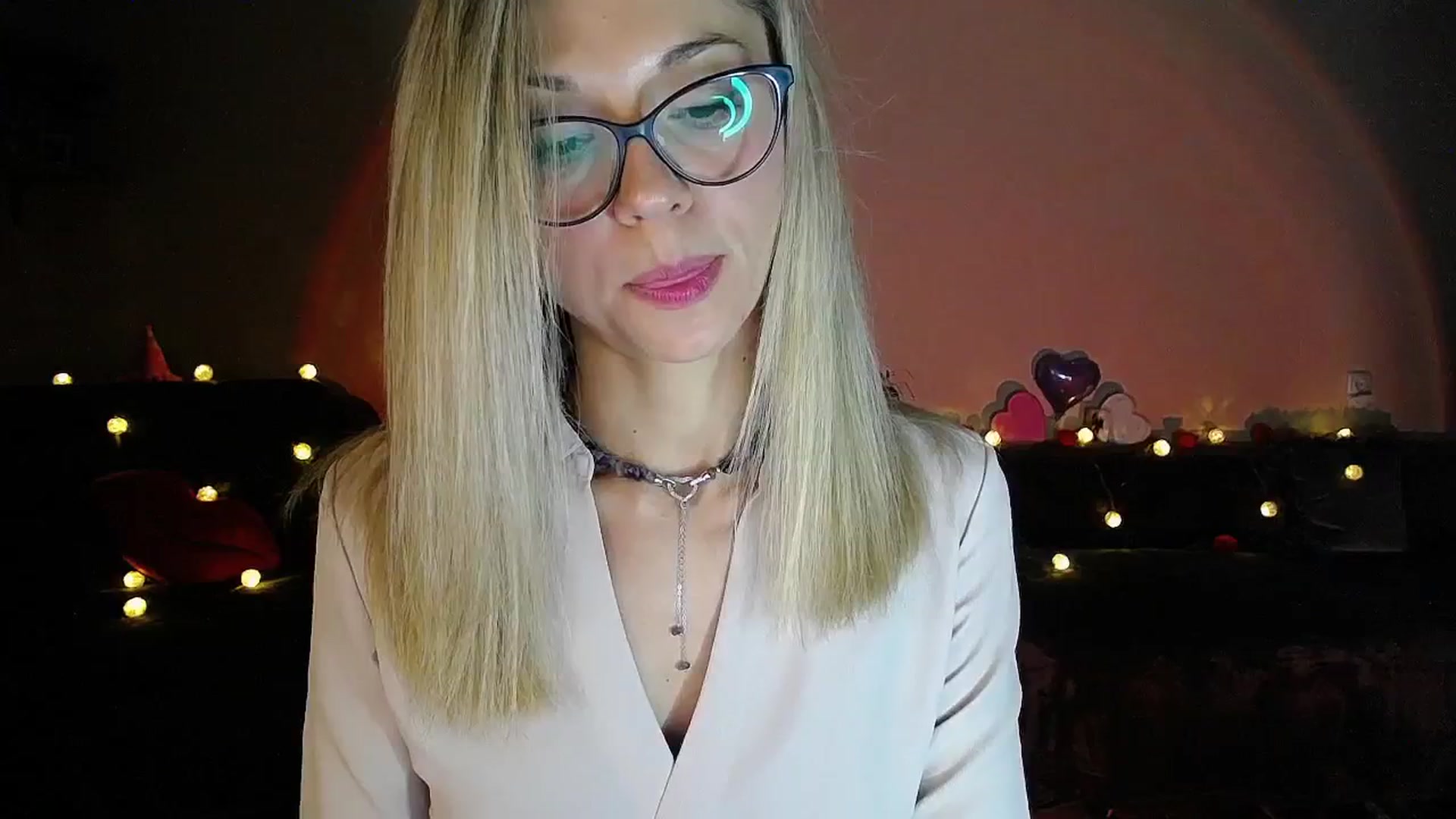 Gallery image thumbnail from Sunshine_alis's myfreecams stream on, 08/29/2025, 18:37 image 17 of 20