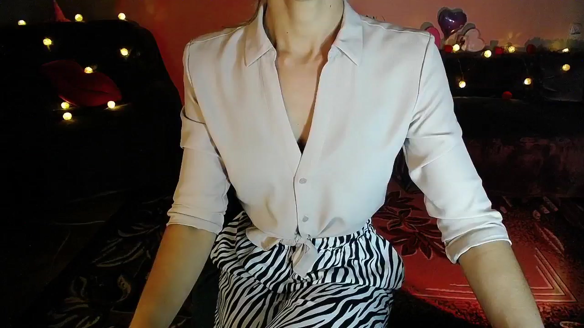 Gallery image thumbnail from Sunshine_alis's myfreecams stream on, 08/29/2025, 20:17 image 18 of 20