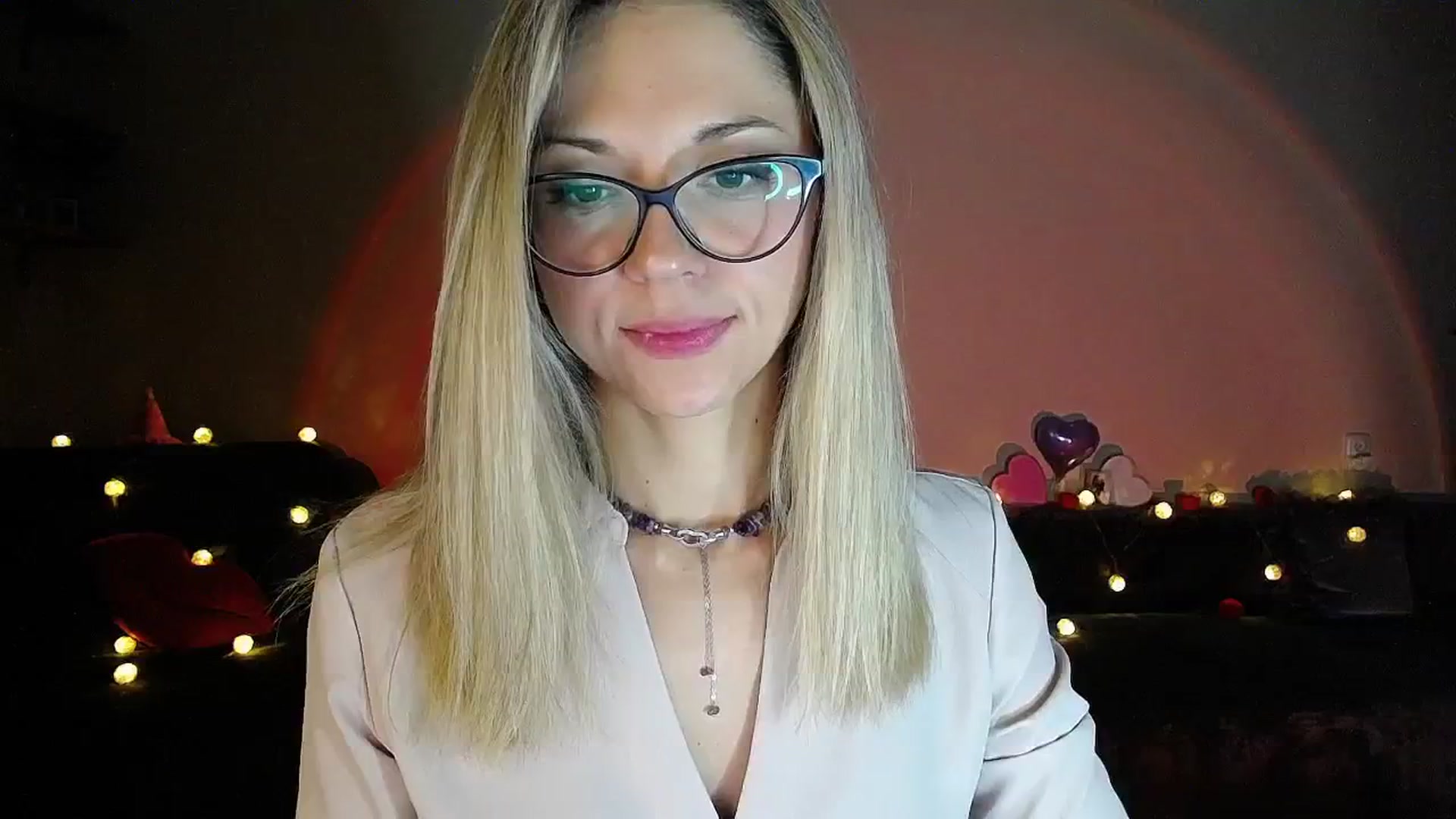 Gallery image thumbnail from Sunshine_alis's myfreecams stream on, 08/29/2025, 20:17 image 1 of 20