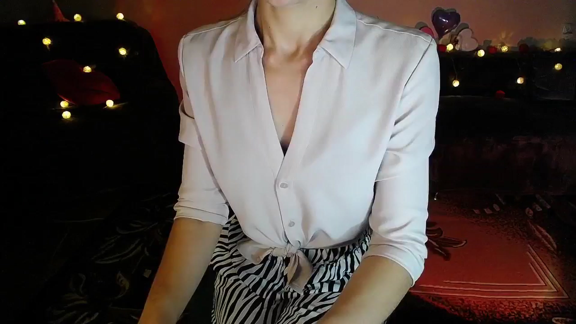 Gallery image thumbnail from Sunshine_alis's myfreecams stream on, 08/29/2025, 20:17 image 20 of 20