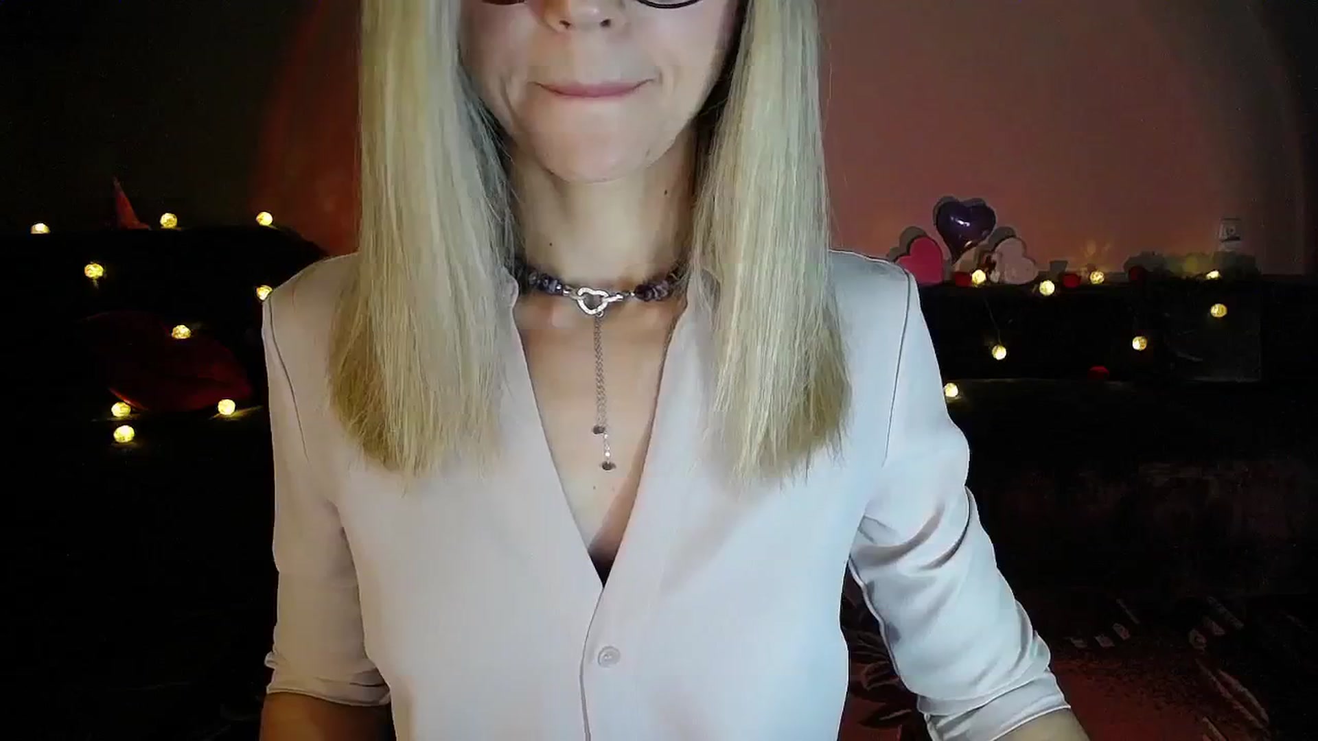 Gallery image thumbnail from Sunshine_alis's myfreecams stream on, 08/29/2025, 20:17 image 8 of 20