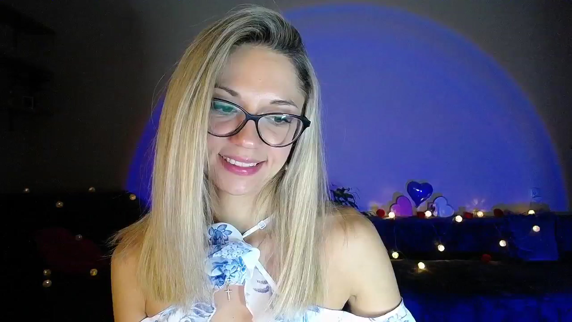 Gallery image thumbnail from Sunshine_alis's myfreecams stream on, 08/30/2025, 18:37 image 9 of 20