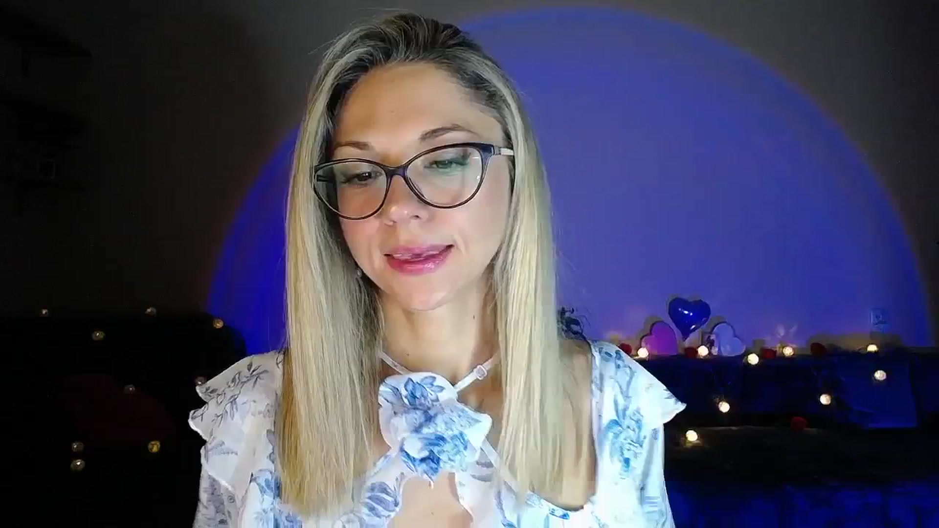 Gallery image thumbnail from Sunshine_alis's myfreecams stream on, 08/30/2025, 18:37 image 3 of 20