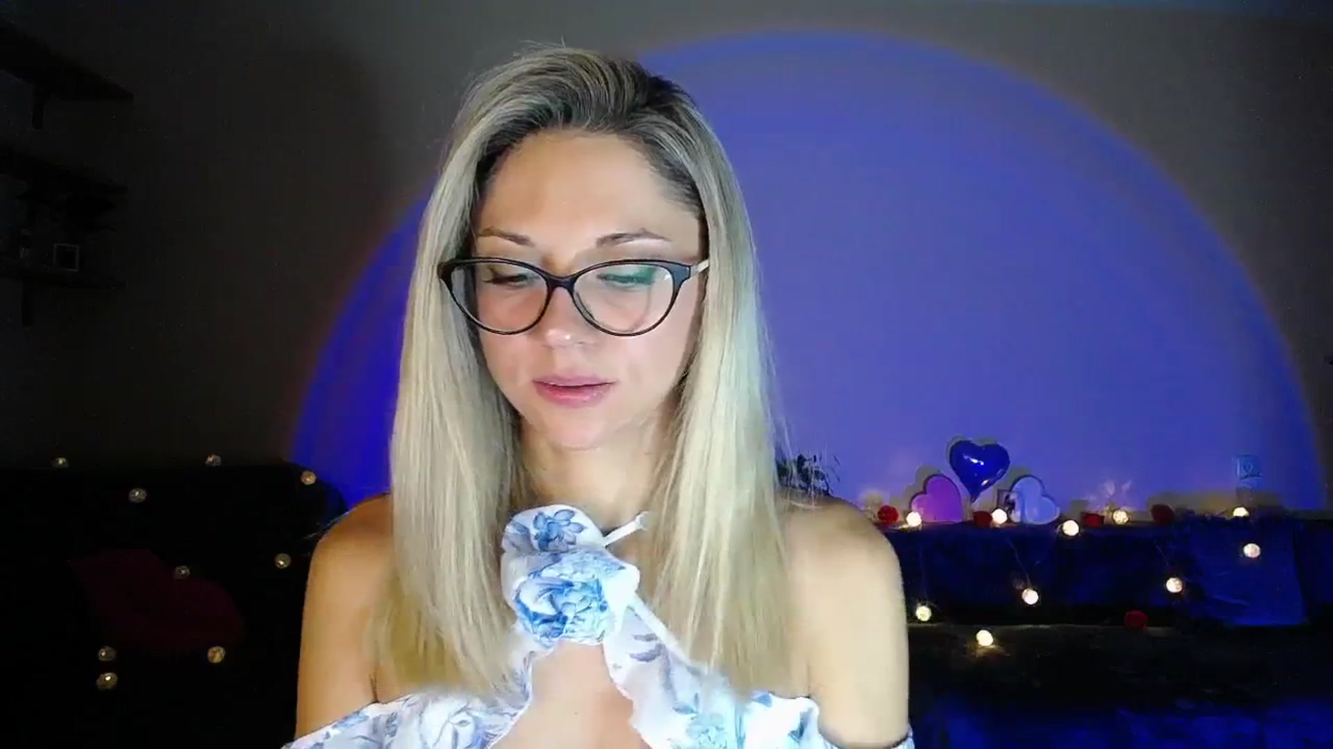 Gallery image thumbnail from Sunshine_alis's myfreecams stream on, 08/30/2025, 20:04 image 8 of 20