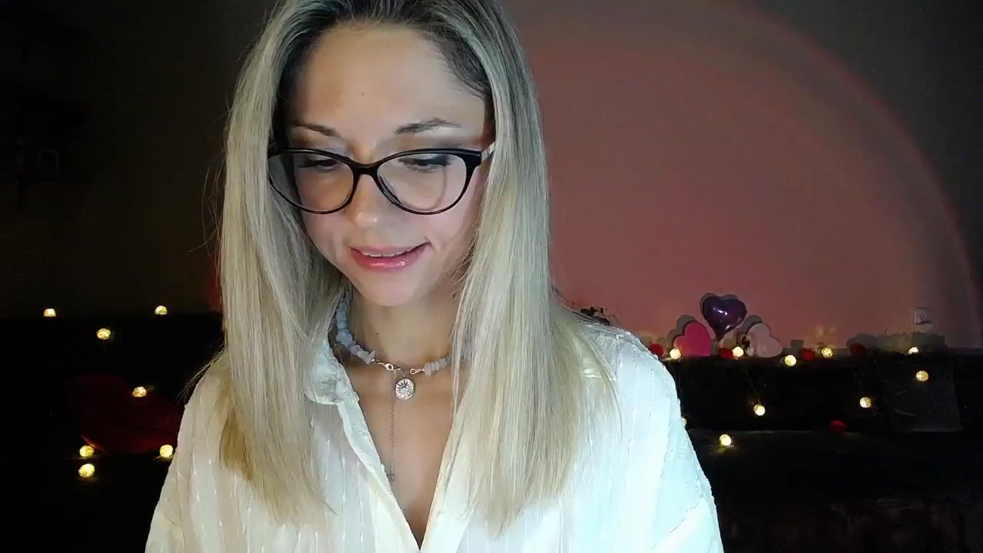Gallery image thumbnail from Sunshine_alis's myfreecams stream on, 09/01/2025, 17:36 image 9 of 20