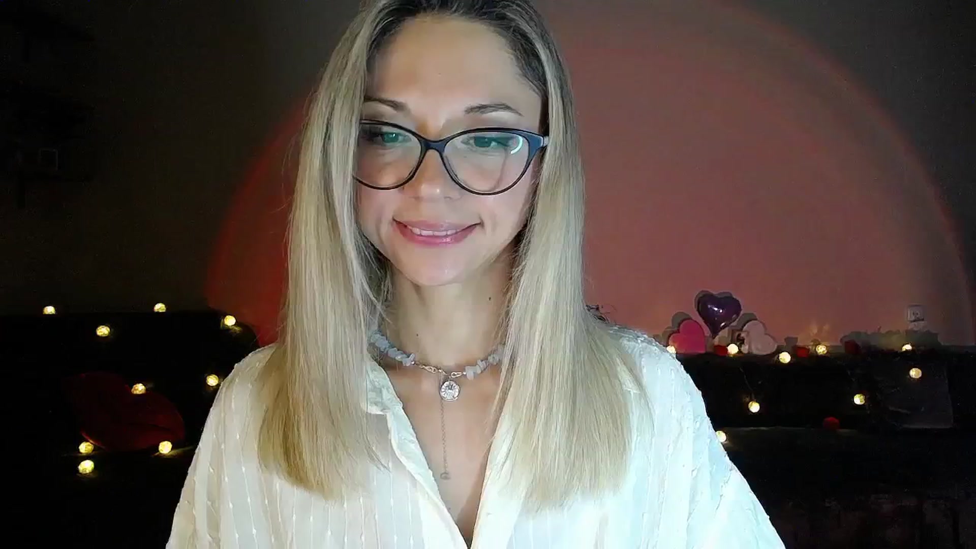 Gallery image thumbnail from Sunshine_alis's myfreecams stream on, 09/01/2025, 17:36 image 10 of 20