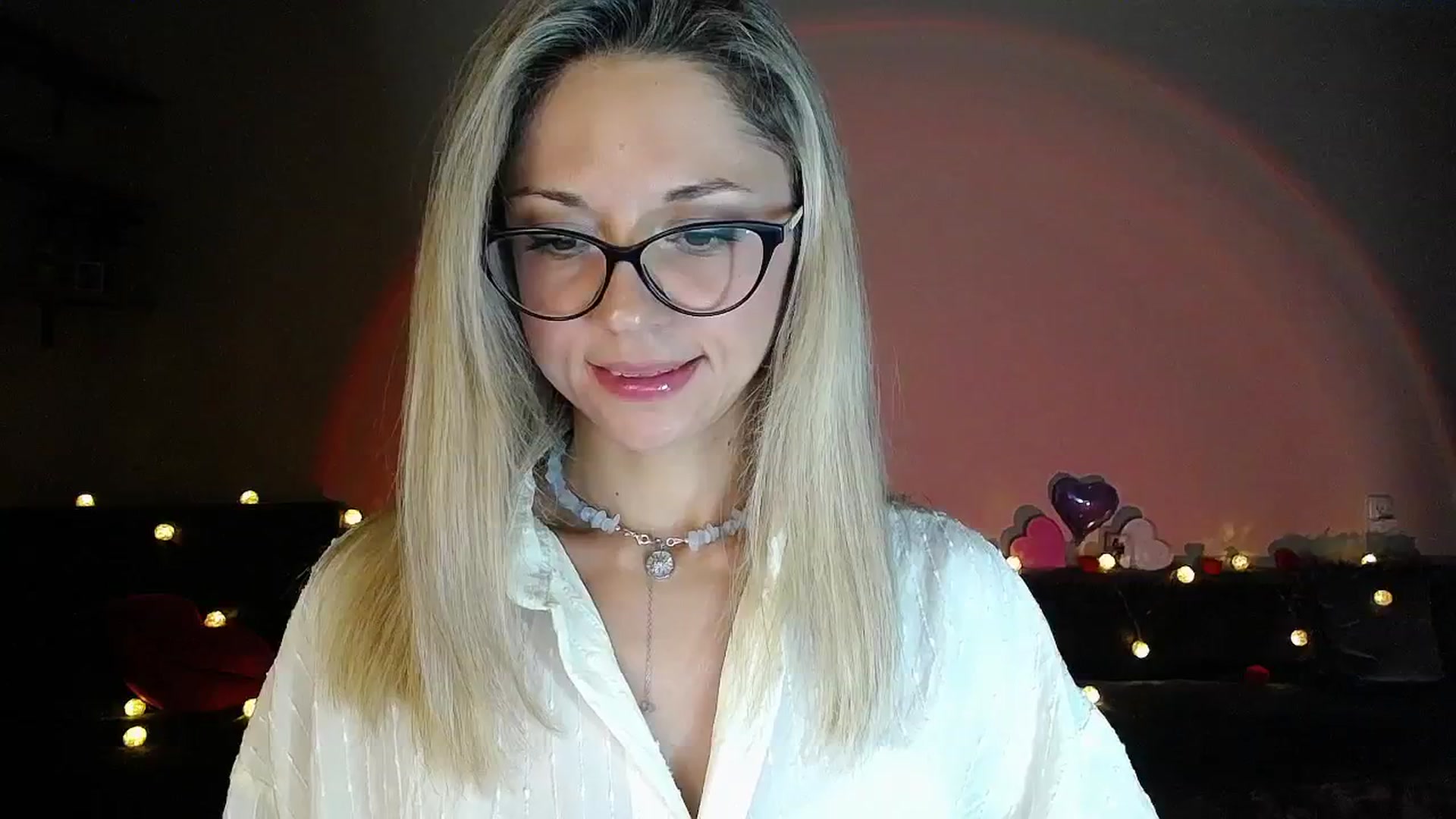 Gallery image thumbnail from Sunshine_alis's myfreecams stream on, 09/01/2025, 18:36 image 1 of 20