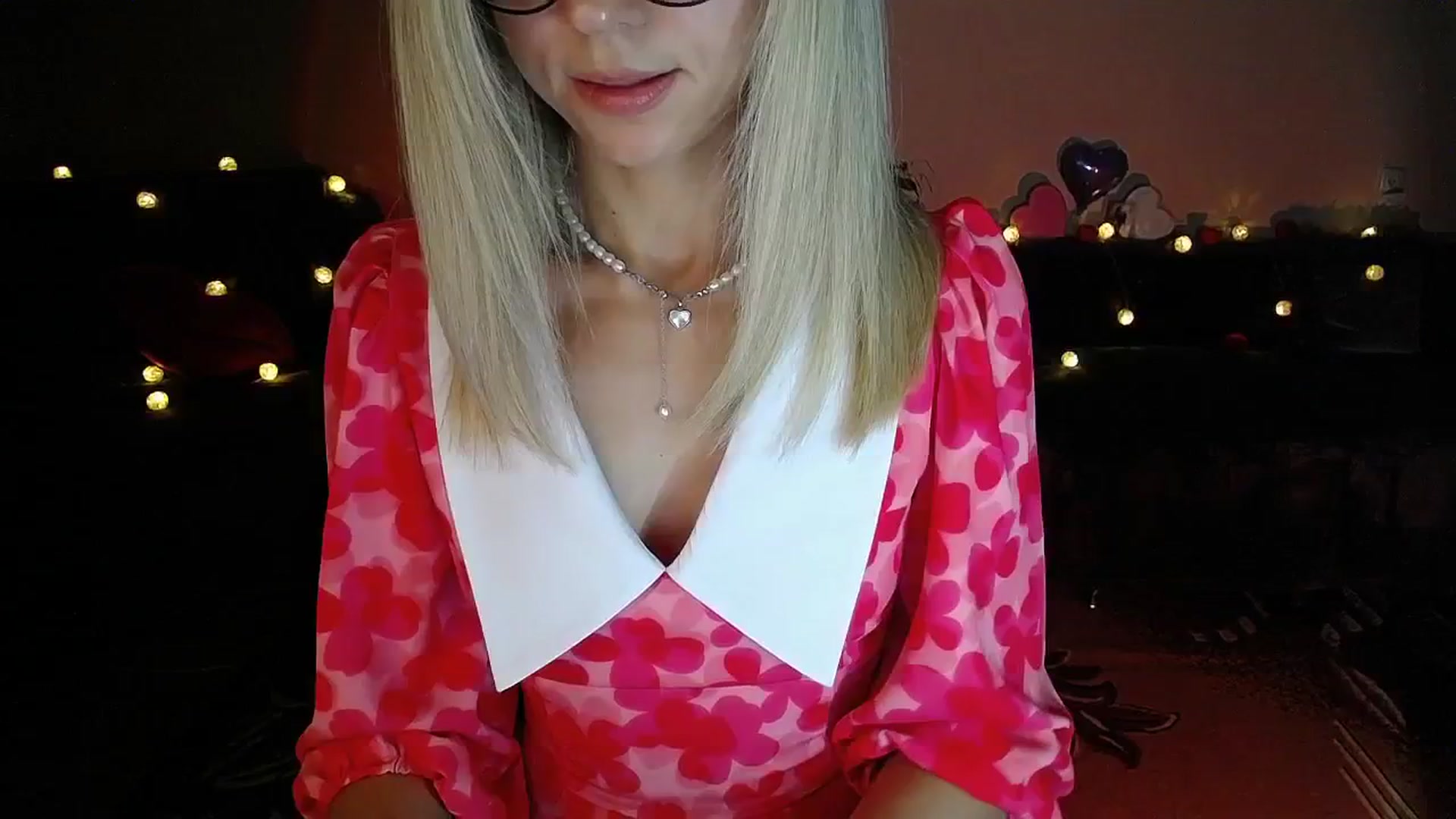 Gallery image thumbnail from Sunshine_alis's myfreecams stream on, 09/02/2025, 19:00 image 14 of 20