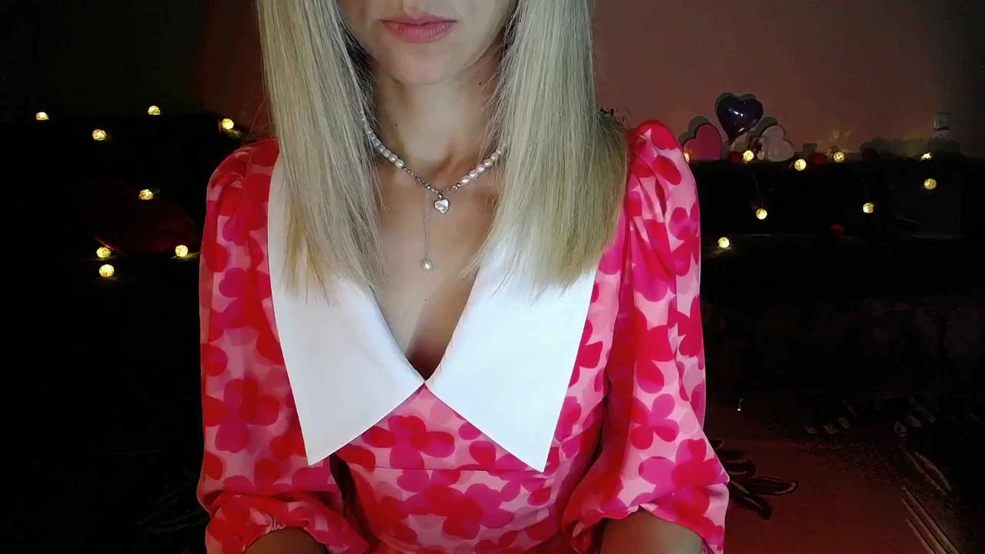Gallery image thumbnail from Sunshine_alis's myfreecams stream on, 09/02/2025, 19:00 image 19 of 20