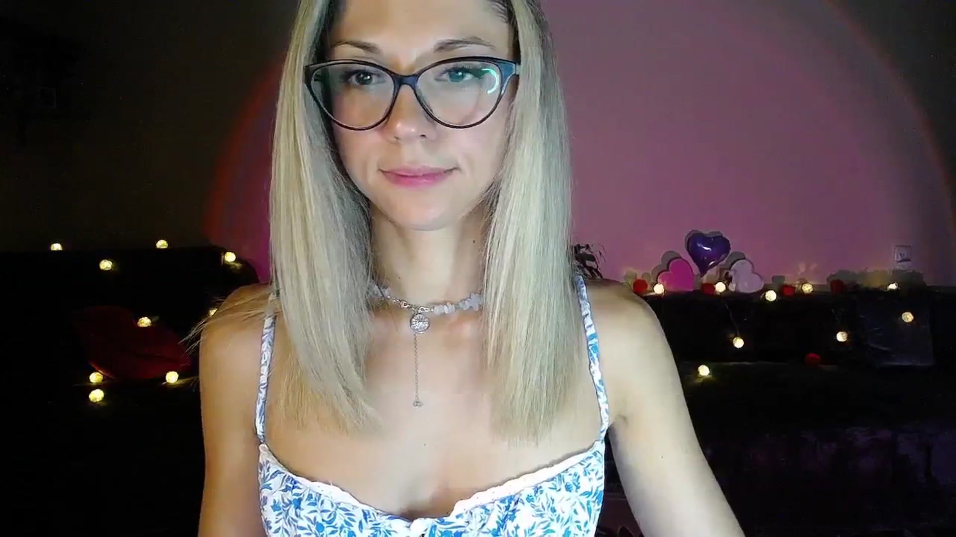 Gallery image thumbnail from Sunshine_alis's myfreecams stream on, 09/04/2025, 19:58 image 20 of 20