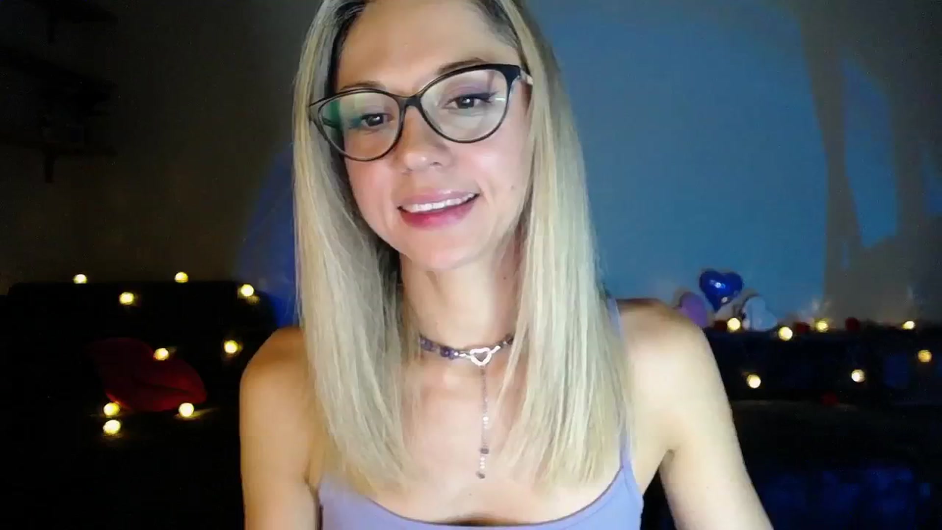 Gallery image thumbnail from Sunshine_alis's myfreecams stream on, 09/05/2025, 17:25 image 16 of 20