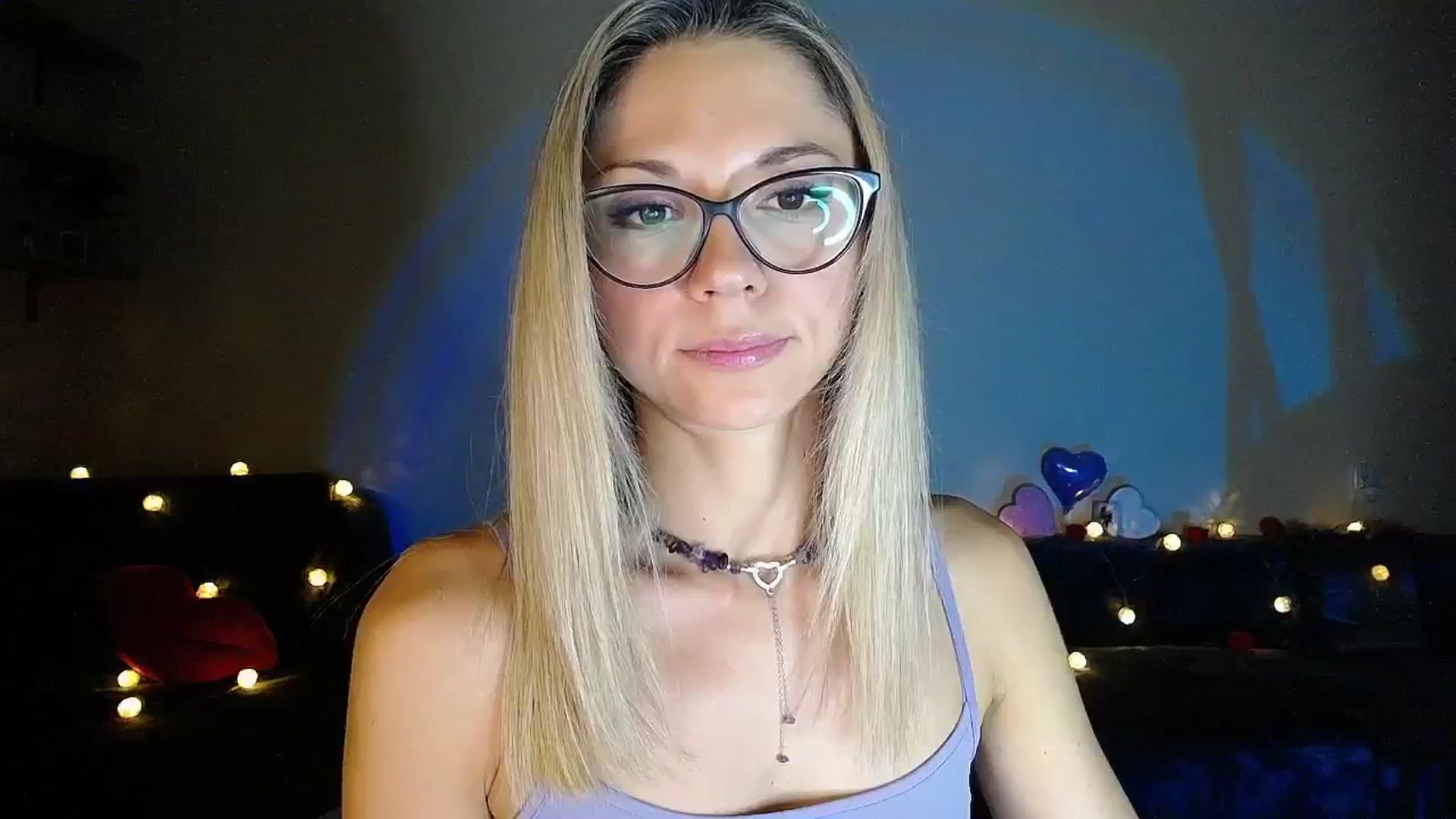 Gallery image thumbnail from Sunshine_alis's myfreecams stream on, 09/05/2025, 19:33 image 15 of 20