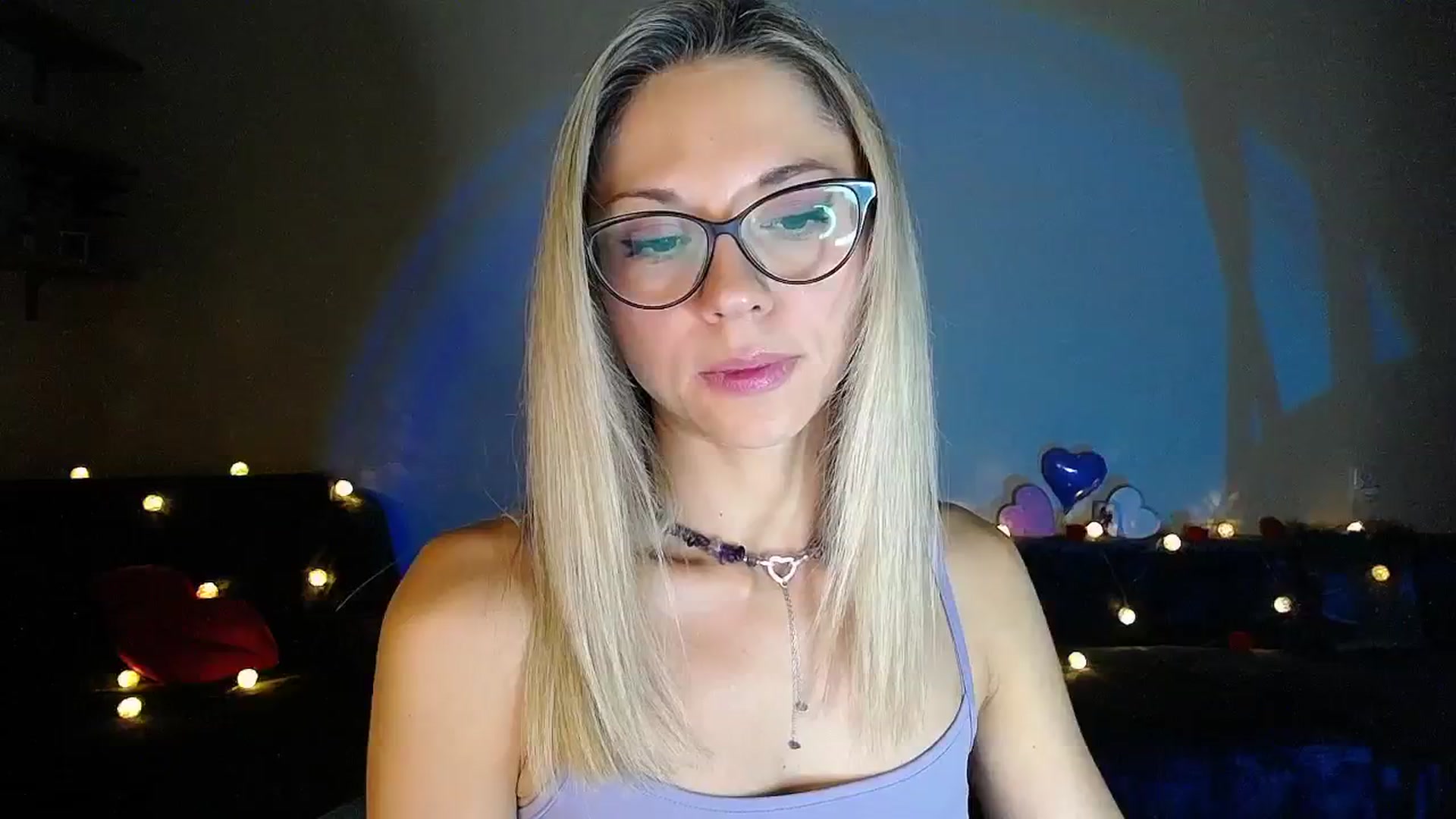 Gallery image thumbnail from Sunshine_alis's myfreecams stream on, 09/05/2025, 19:33 image 14 of 20