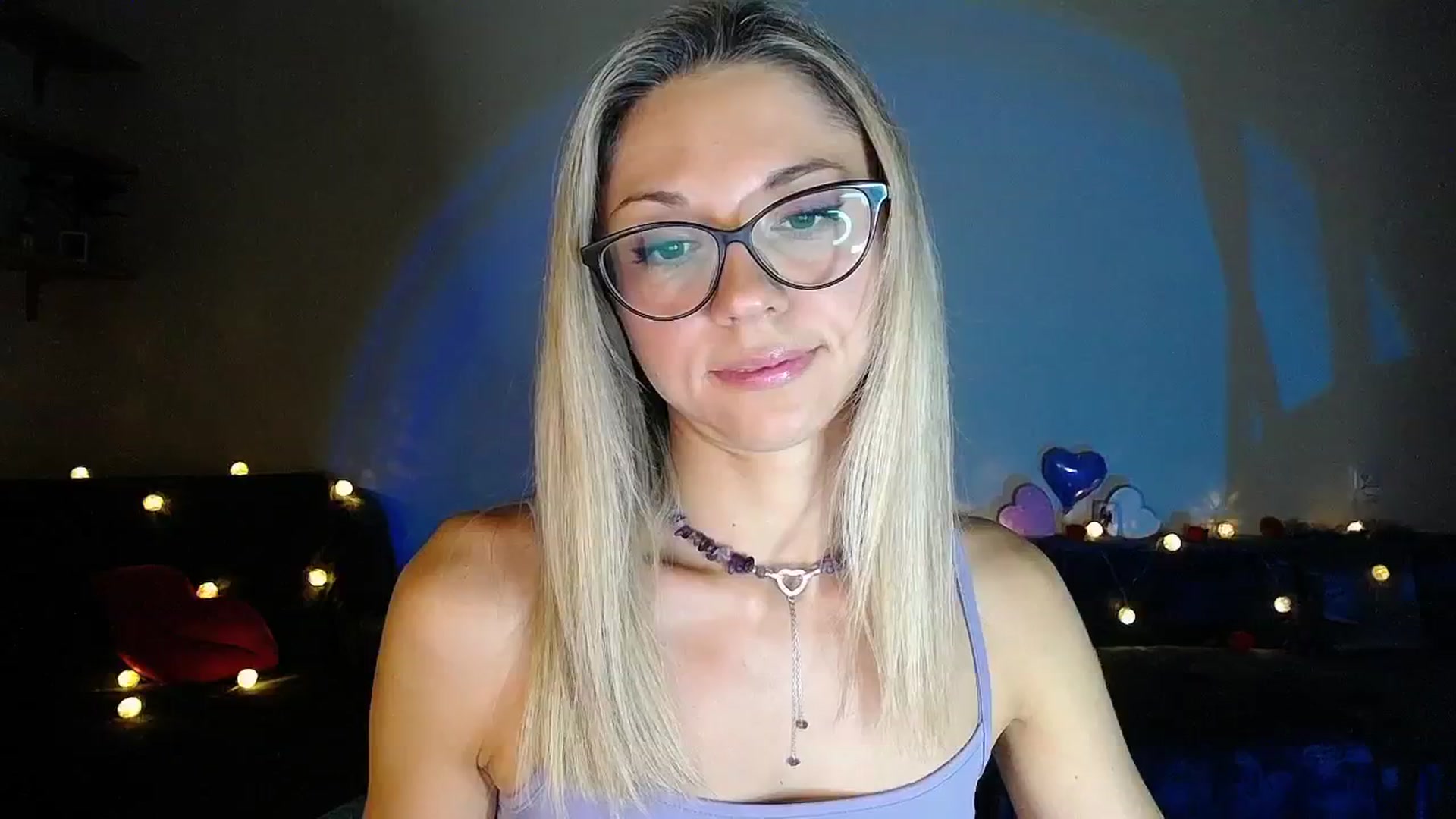Gallery image thumbnail from Sunshine_alis's myfreecams stream on, 09/05/2025, 19:33 image 1 of 20