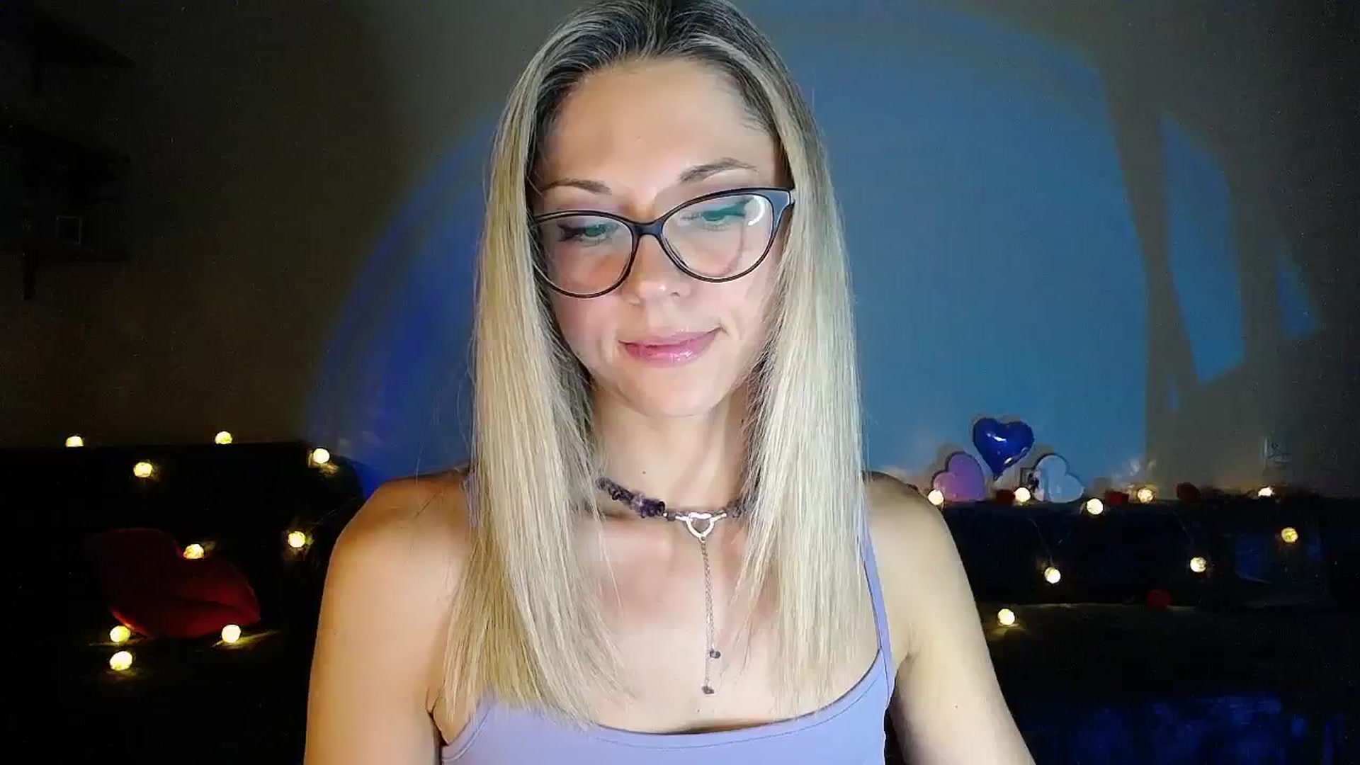 Gallery image thumbnail from Sunshine_alis's myfreecams stream on, 09/05/2025, 19:33 image 13 of 20