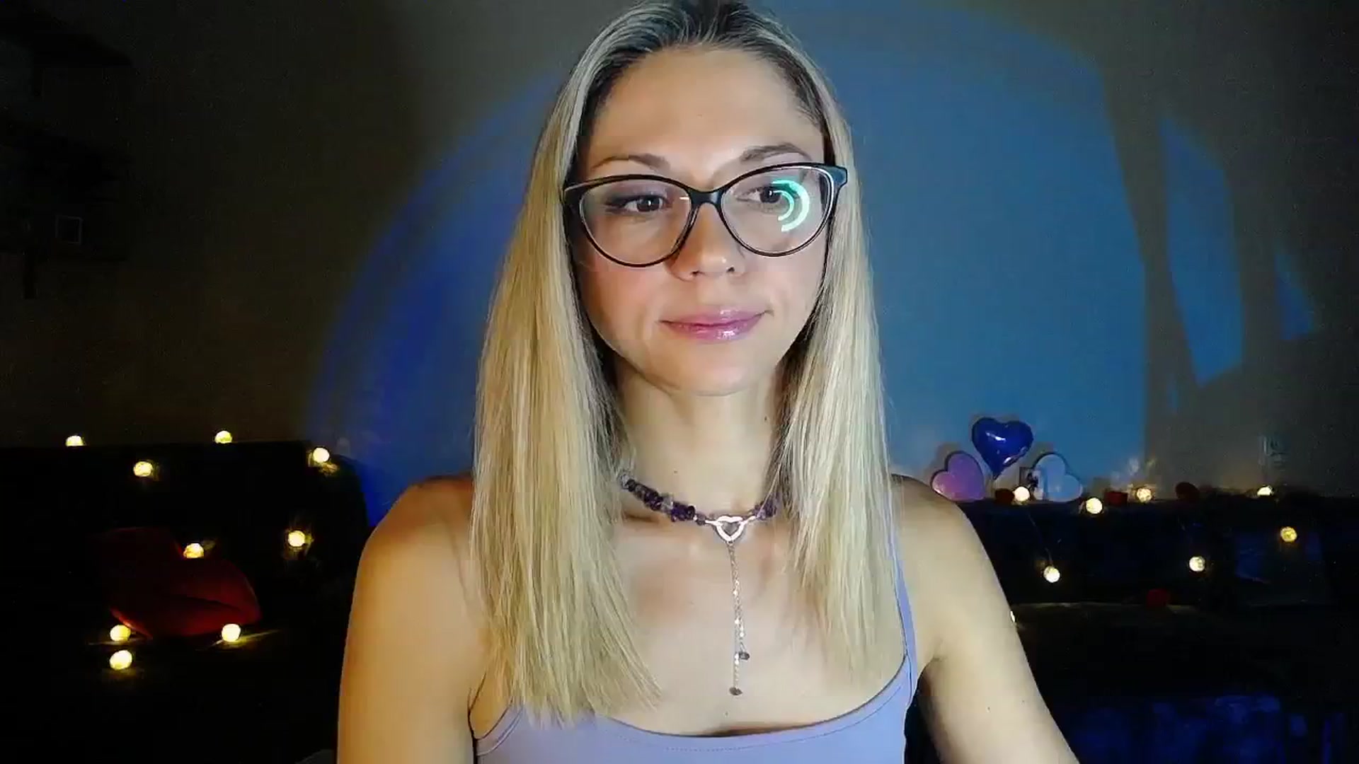 Gallery image thumbnail from Sunshine_alis's myfreecams stream on, 09/05/2025, 19:33 image 2 of 20
