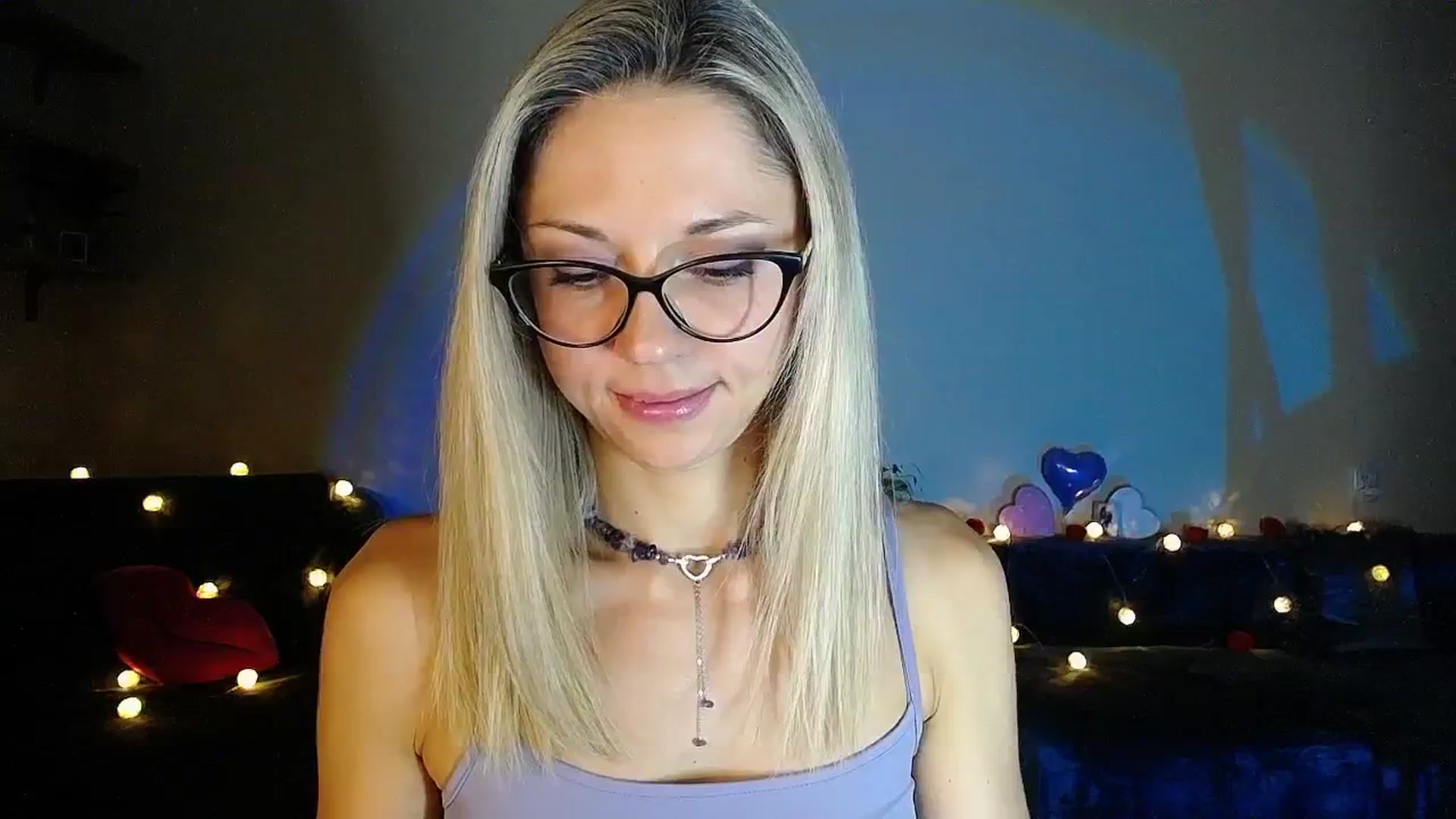 Gallery image thumbnail from Sunshine_alis's myfreecams stream on, 09/05/2025, 19:33 image 4 of 20