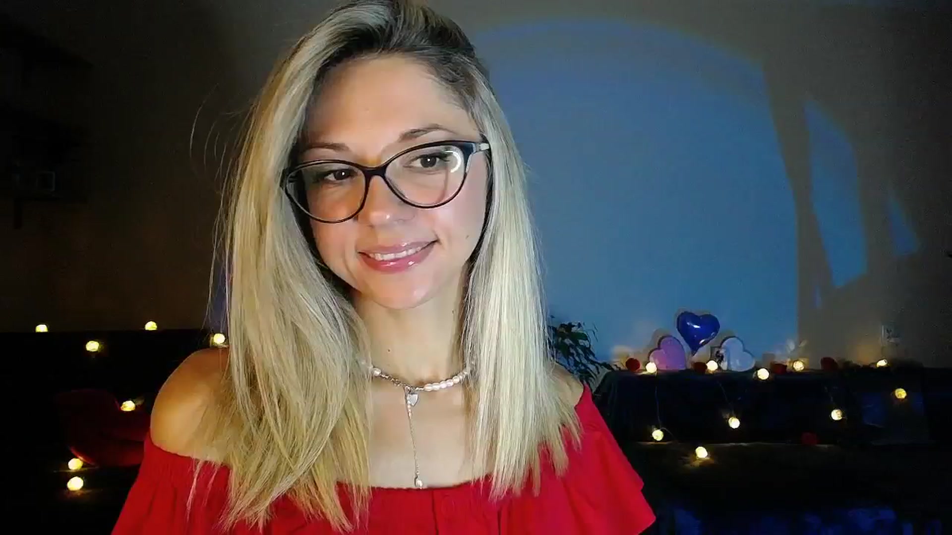 Gallery image thumbnail from Sunshine_alis's myfreecams stream on, 09/06/2025, 18:13 image 8 of 20