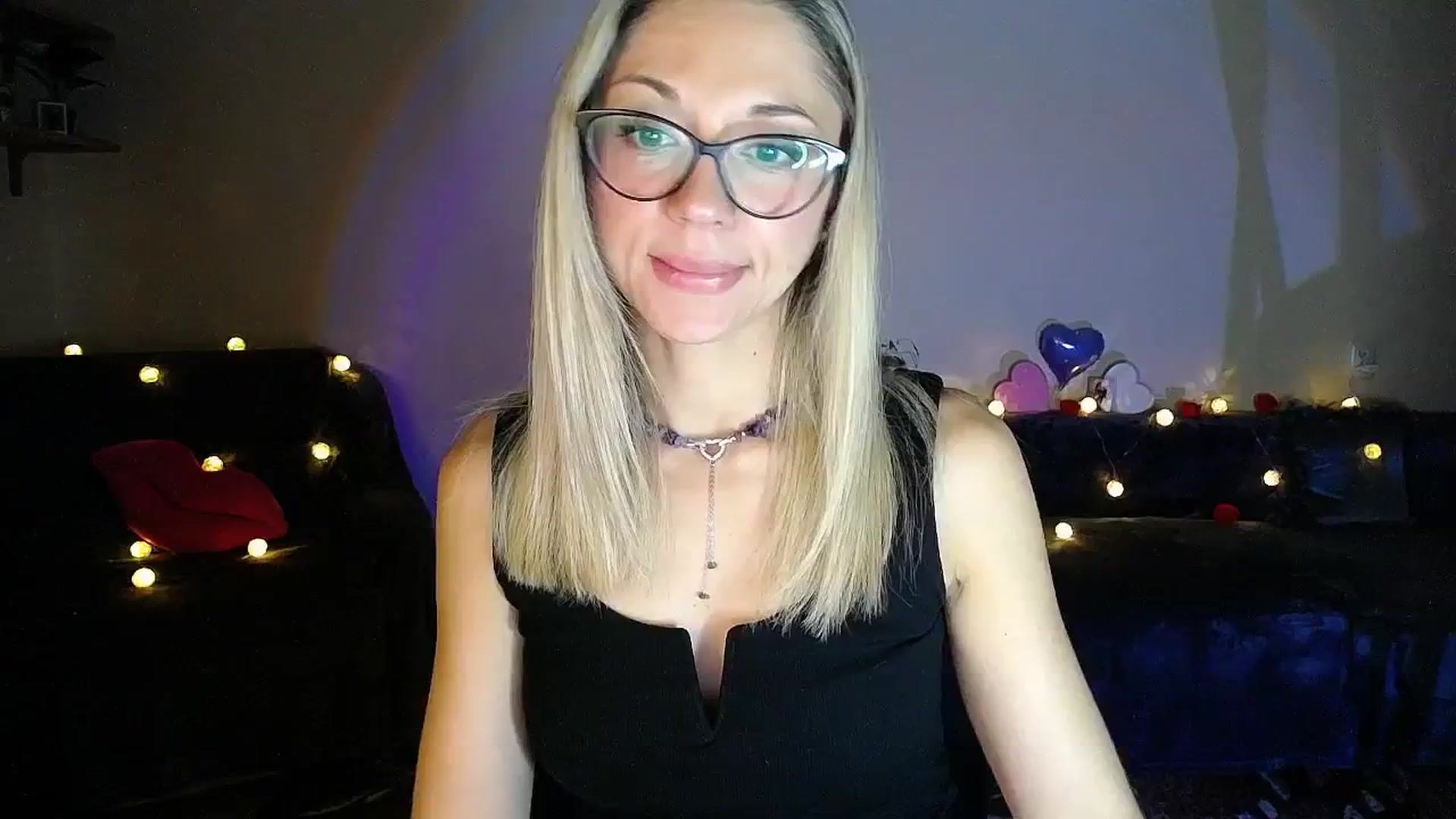 Gallery image thumbnail from Sunshine_alis's myfreecams stream on, 09/08/2025, 17:35 image 6 of 20