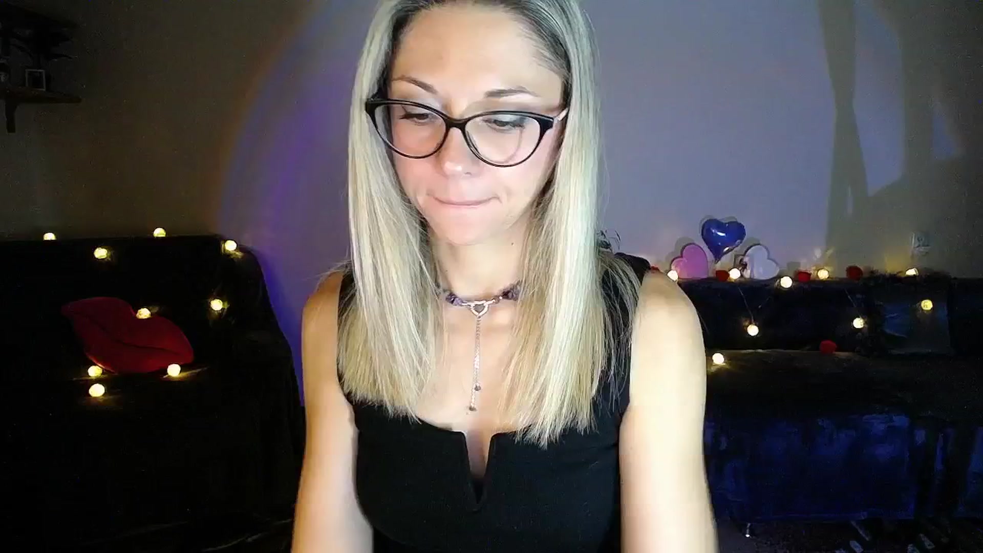 Gallery image thumbnail from Sunshine_alis's myfreecams stream on, 09/08/2025, 17:35 image 5 of 20