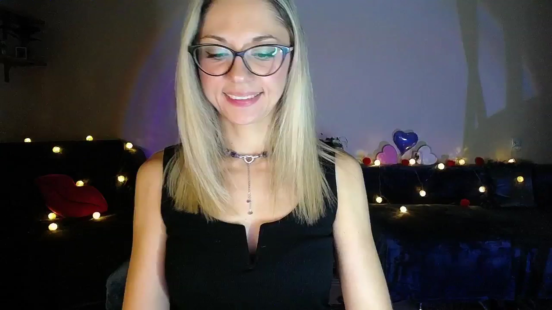 Gallery image thumbnail from Sunshine_alis's myfreecams stream on, 09/08/2025, 18:47 image 1 of 20