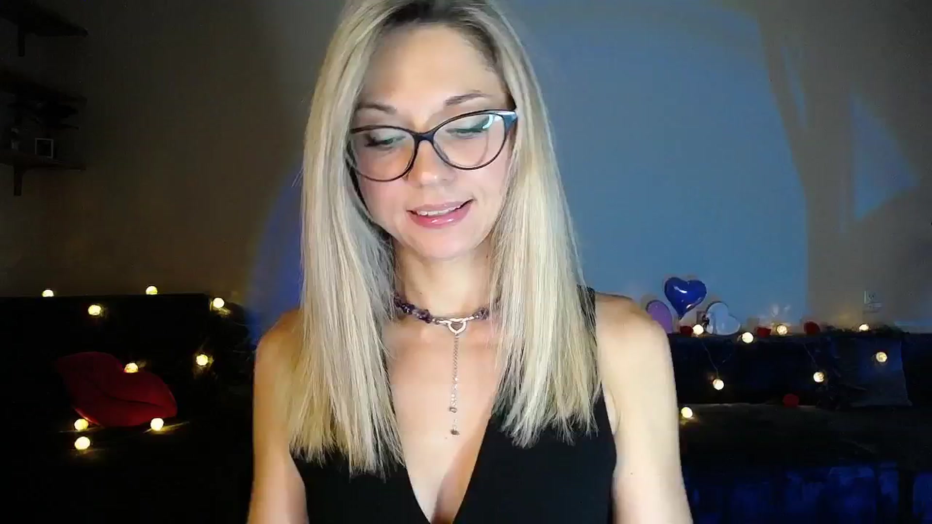 Gallery image thumbnail from Sunshine_alis's myfreecams stream on, 09/09/2025, 17:06 image 3 of 20