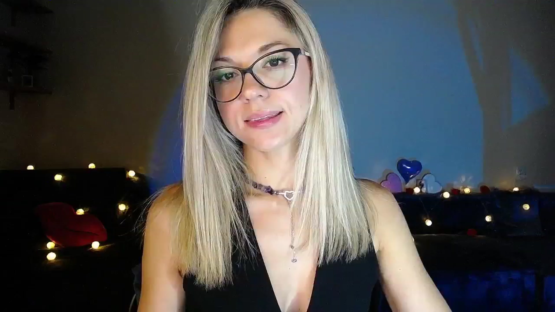 Gallery image thumbnail from Sunshine_alis's myfreecams stream on, 09/09/2025, 17:06 image 15 of 20