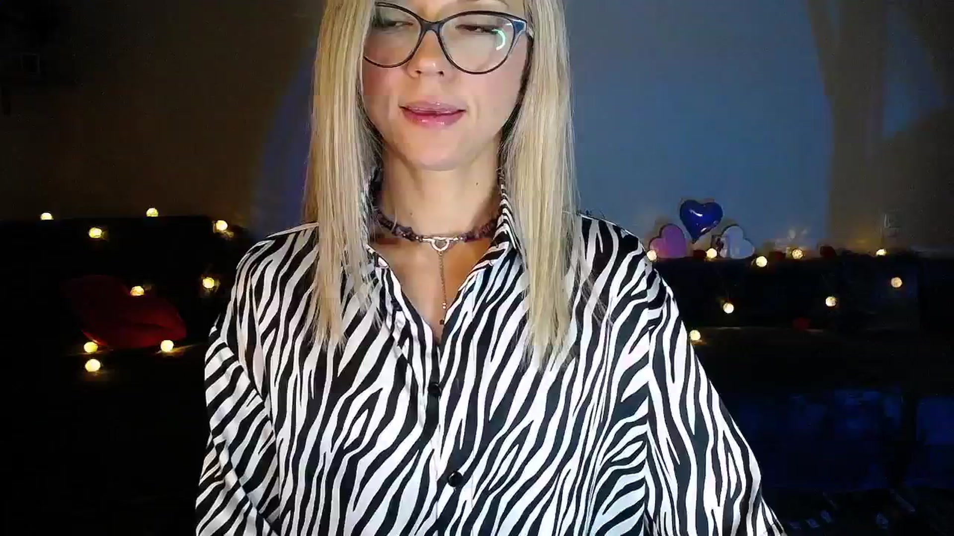 Gallery image thumbnail from Sunshine_alis's myfreecams stream on, 09/09/2025, 18:31 image 7 of 20