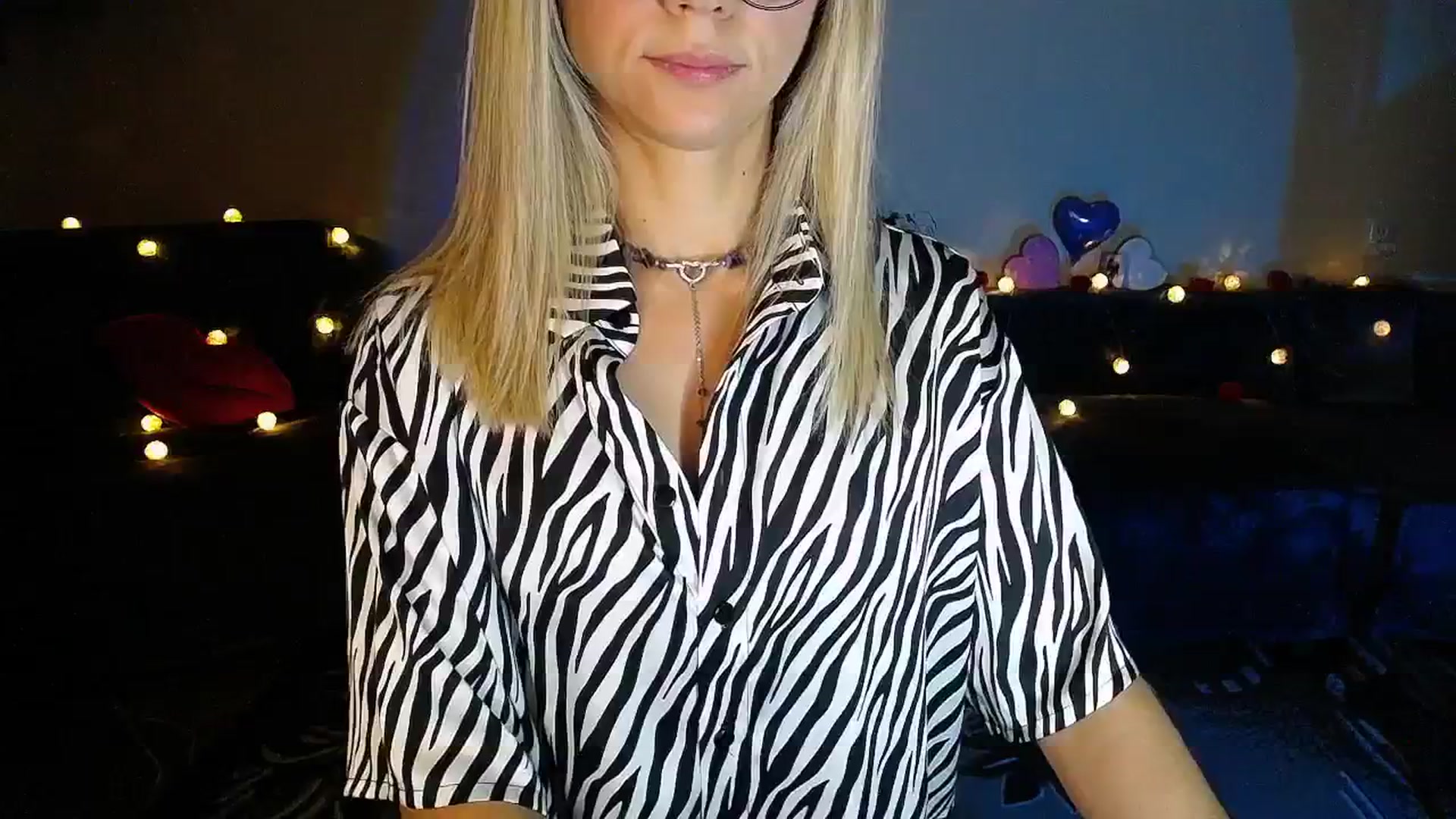 Gallery image thumbnail from Sunshine_alis's myfreecams stream on, 09/09/2025, 18:31 image 18 of 20