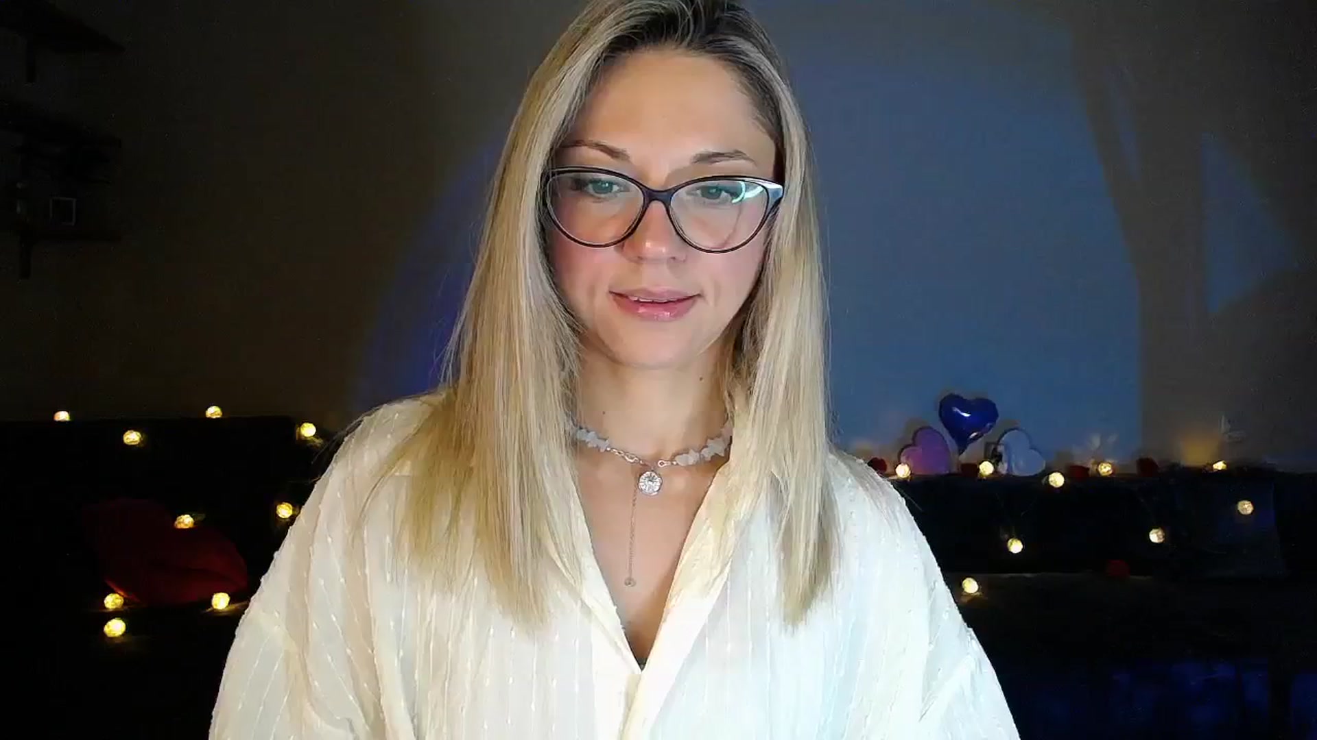 Gallery image thumbnail from Sunshine_alis's myfreecams stream on, 09/10/2025, 19:07 image 1 of 20