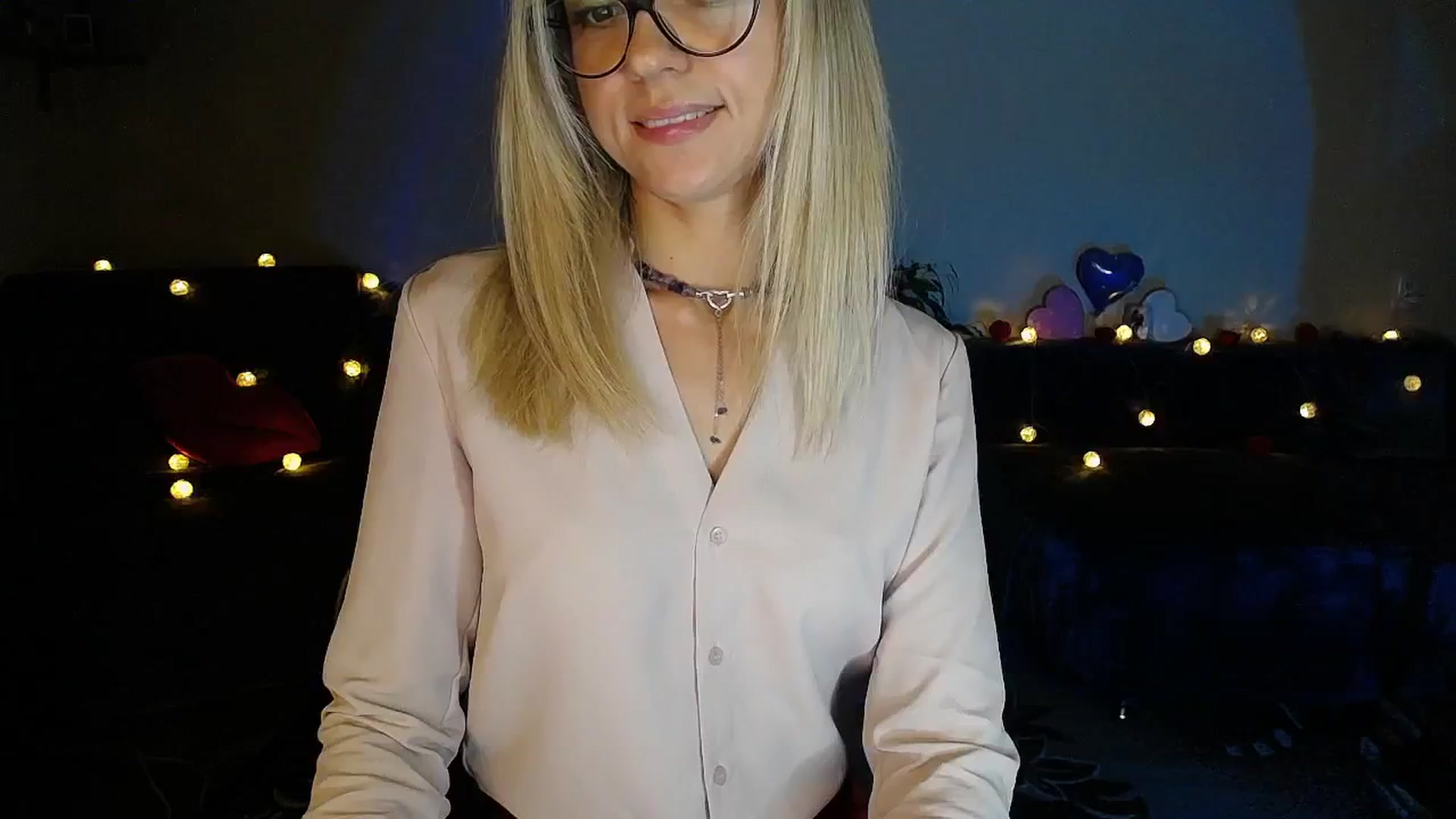 Gallery image thumbnail from Sunshine_alis's myfreecams stream on, 09/11/2025, 19:04 image 3 of 20