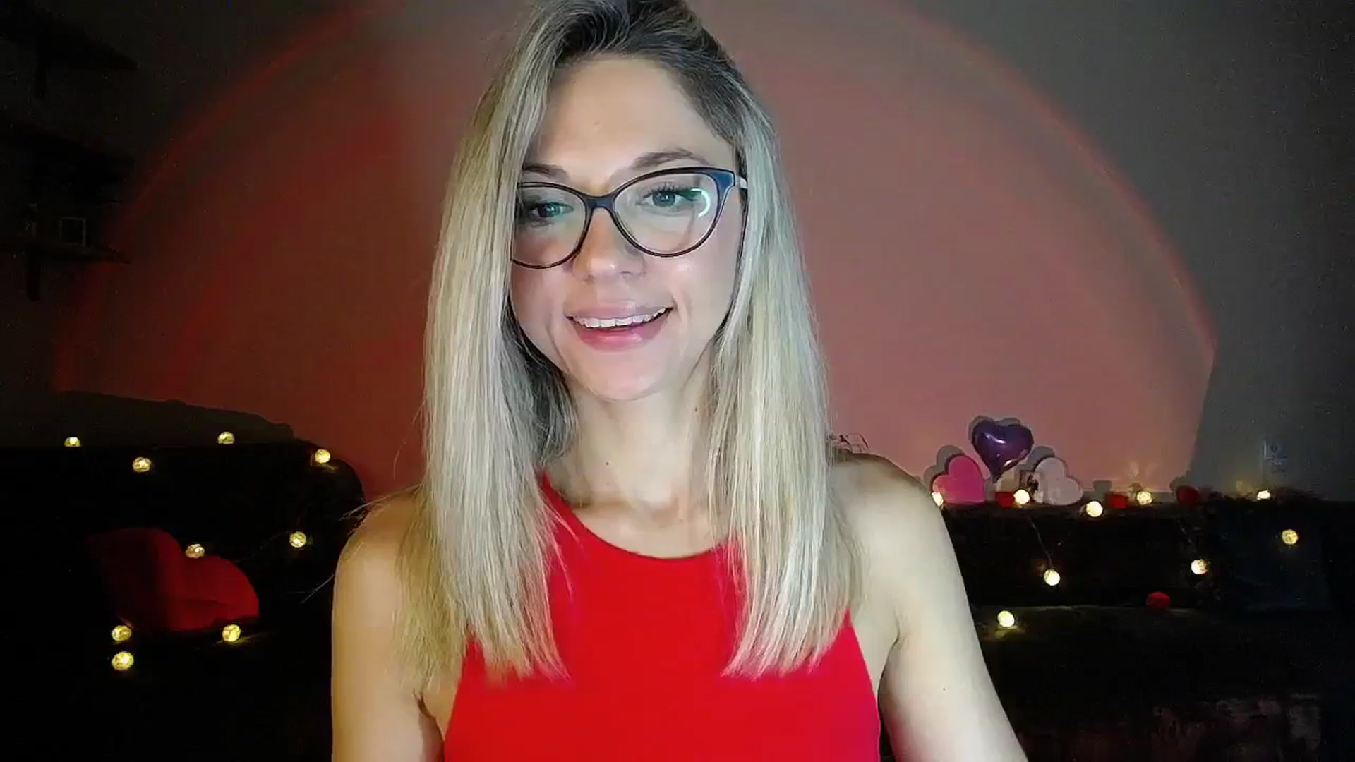 Gallery image thumbnail from Sunshine_alis's myfreecams stream on, 09/12/2025, 18:35 image 15 of 20