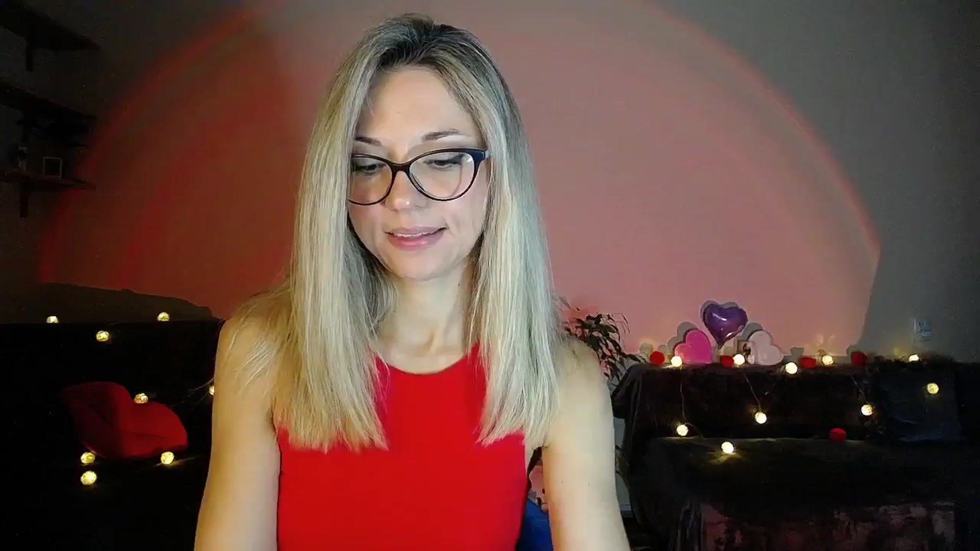 Gallery image thumbnail from Sunshine_alis's myfreecams stream on, 09/12/2025, 18:35 image 19 of 20