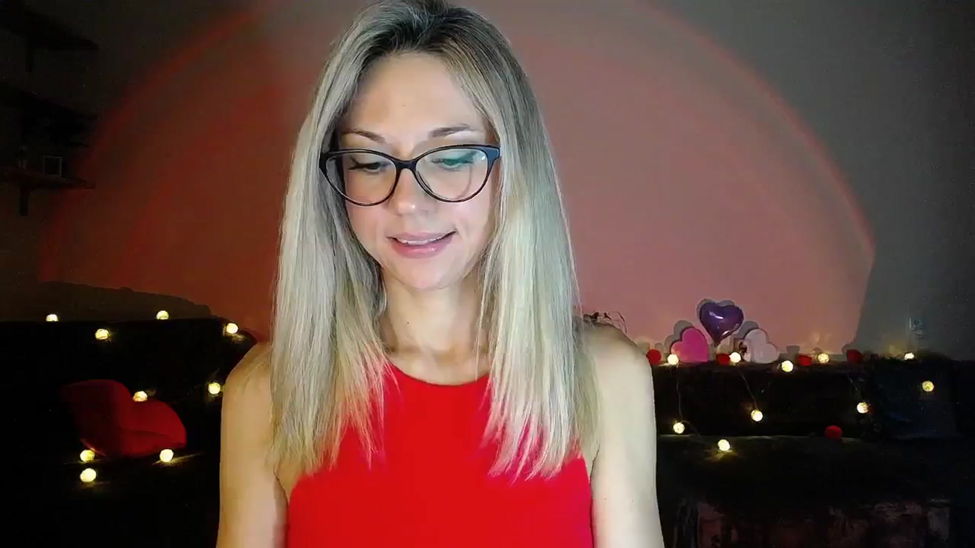 Gallery image thumbnail from Sunshine_alis's myfreecams stream on, 09/12/2025, 18:35 image 9 of 20