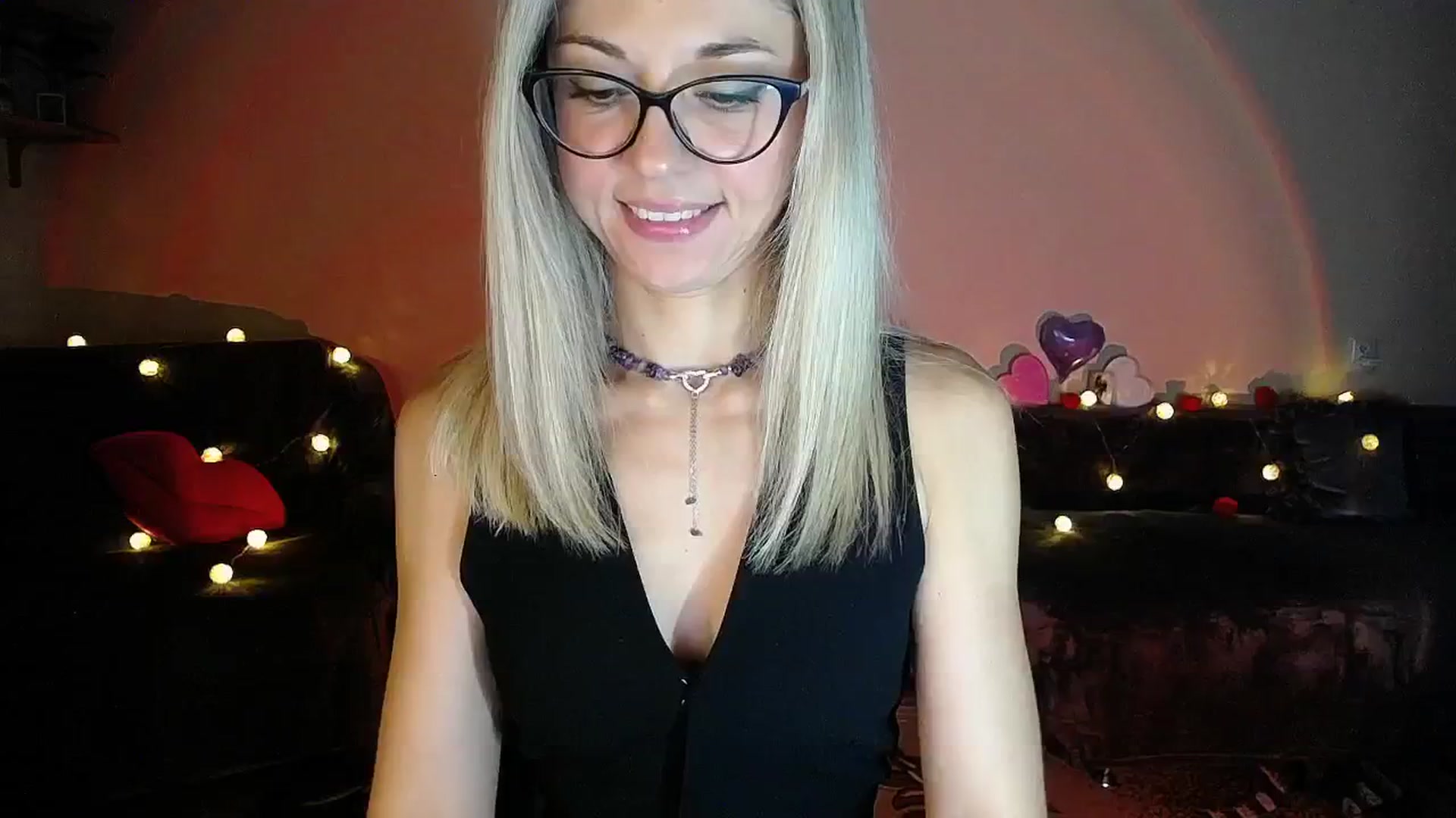 Gallery image thumbnail from Sunshine_alis's myfreecams stream on, 09/13/2025, 18:02 image 5 of 20
