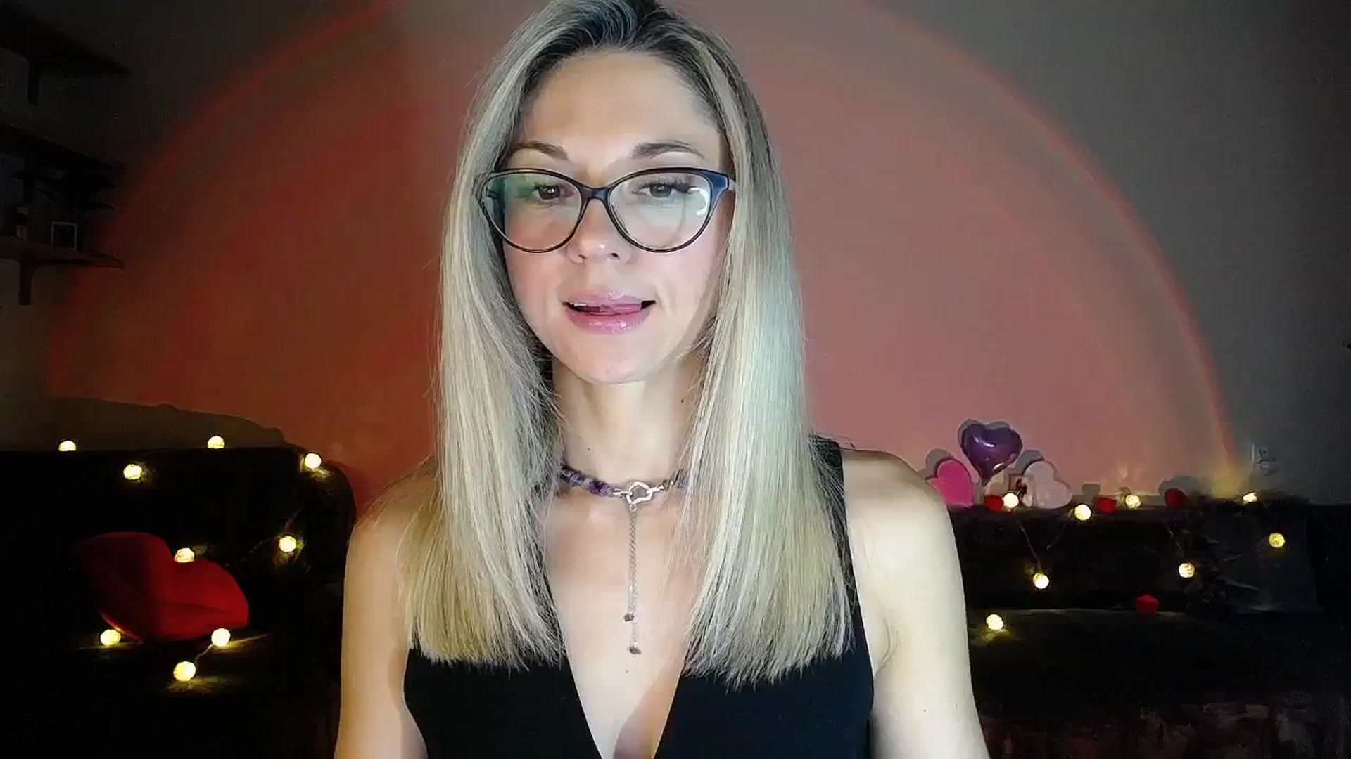 Gallery image thumbnail from Sunshine_alis's myfreecams stream on, 09/13/2025, 18:02 image 1 of 20