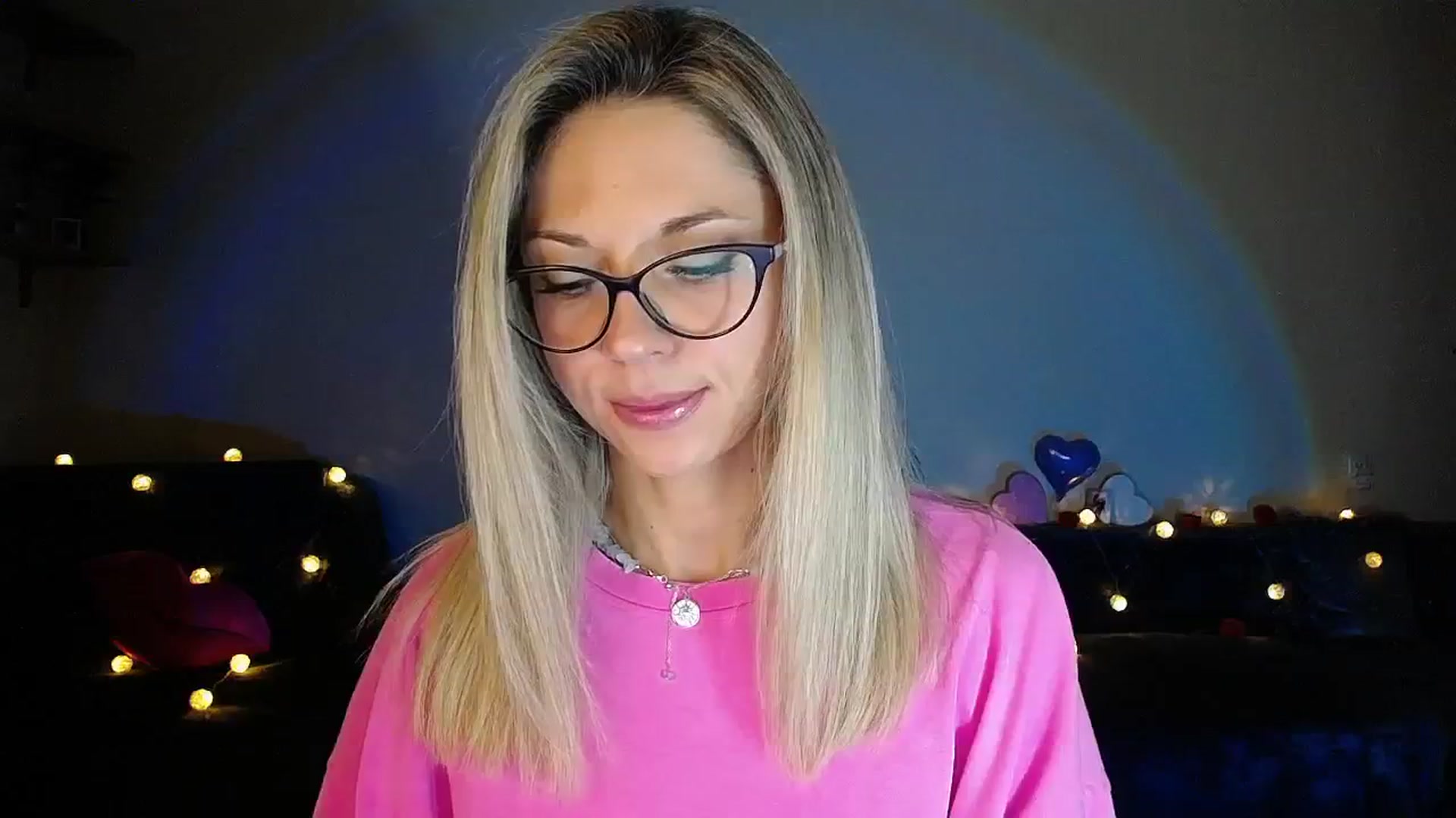 Gallery image thumbnail from Sunshine_alis's myfreecams stream on, 09/15/2025, 18:24 image 1 of 20