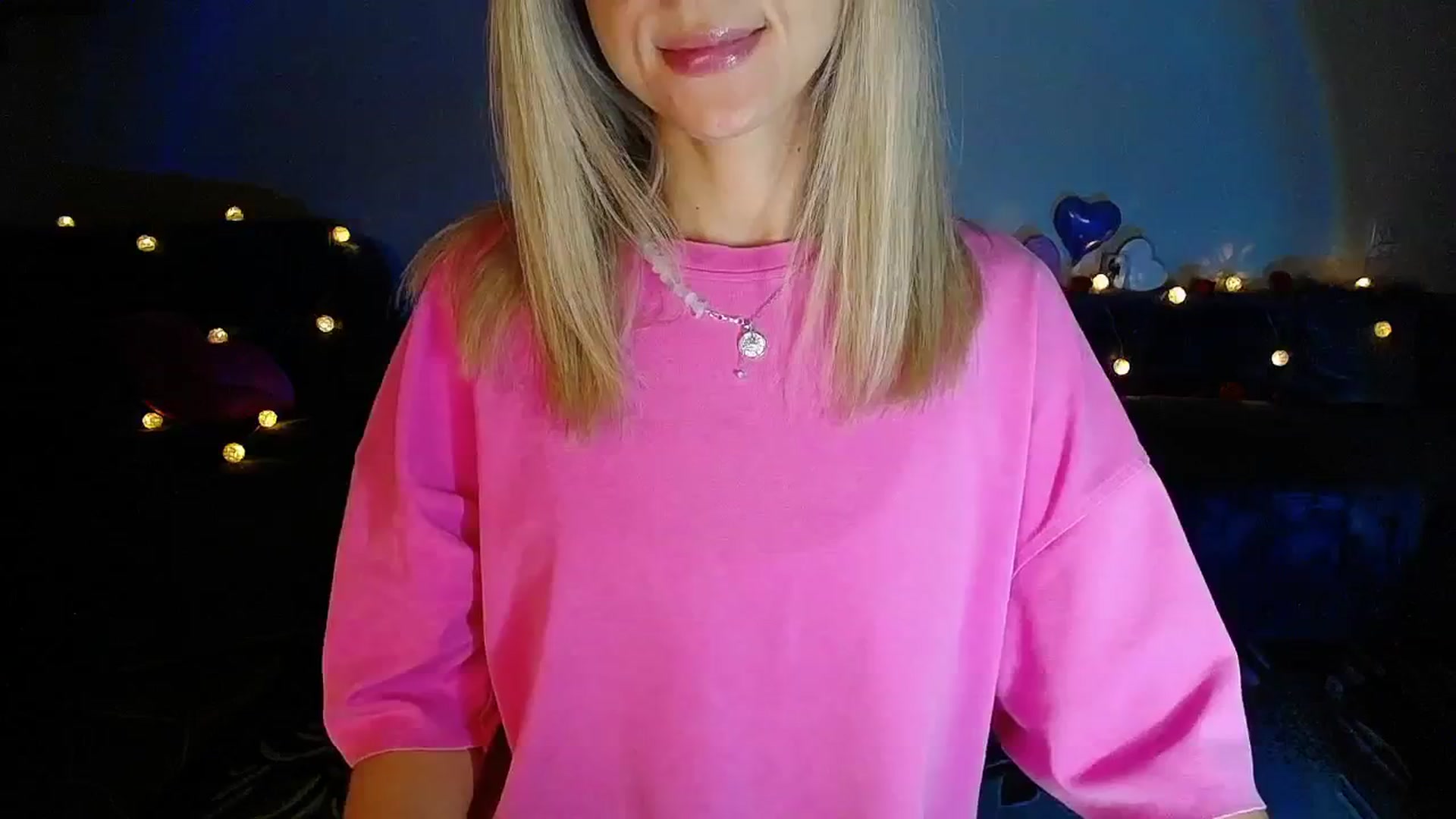 Gallery image thumbnail from Sunshine_alis's myfreecams stream on, 09/15/2025, 19:19 image 9 of 20