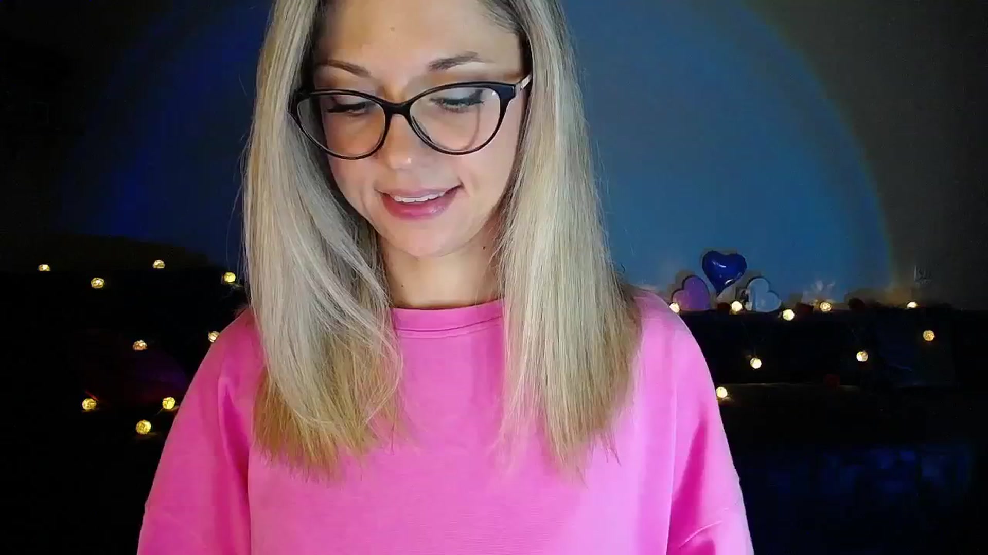 Gallery image thumbnail from Sunshine_alis's myfreecams stream on, 09/15/2025, 20:08 image 6 of 20