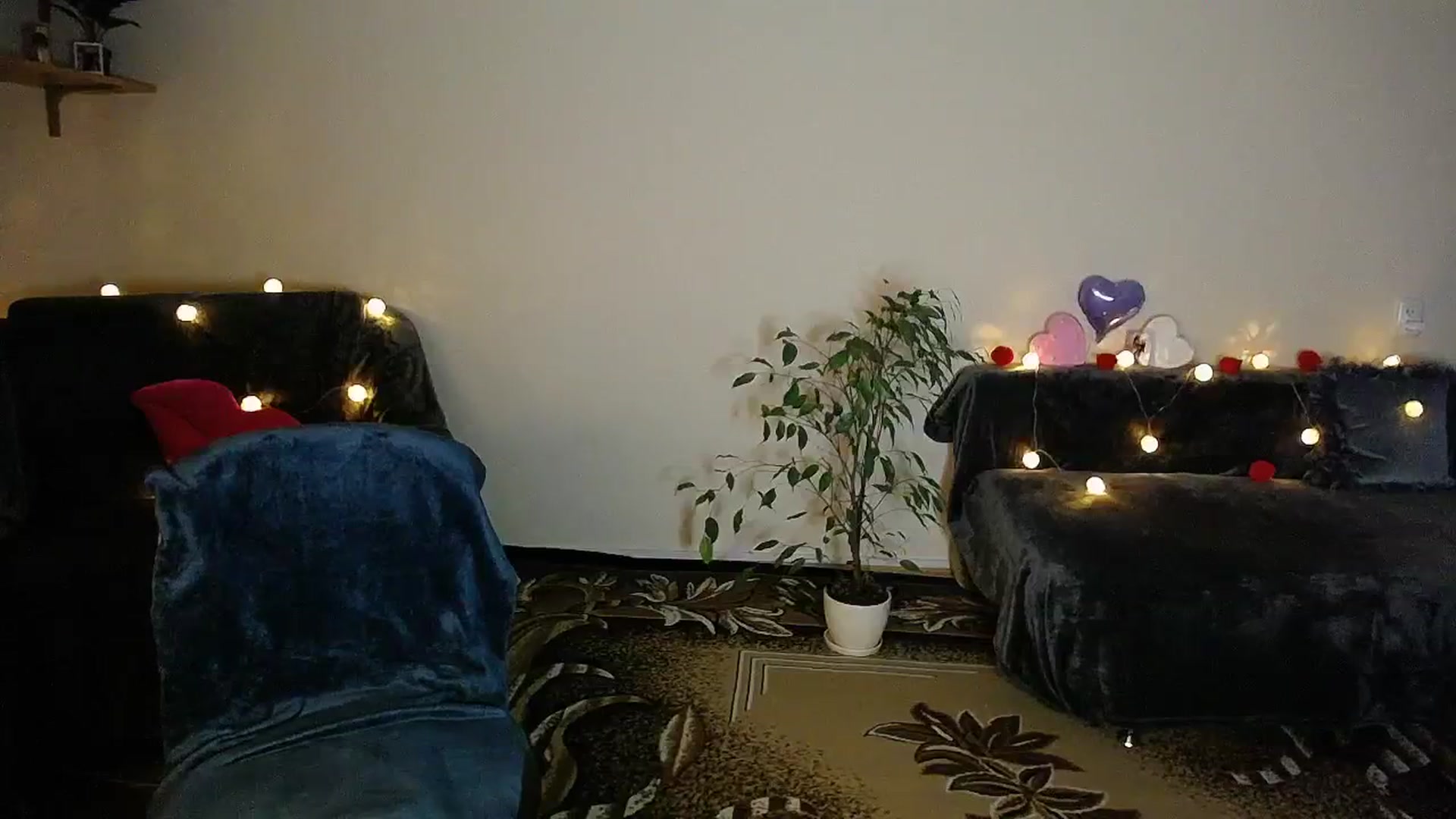 Gallery image thumbnail from Sunshine_alis's myfreecams stream on, 09/16/2025, 16:46 image 12 of 20