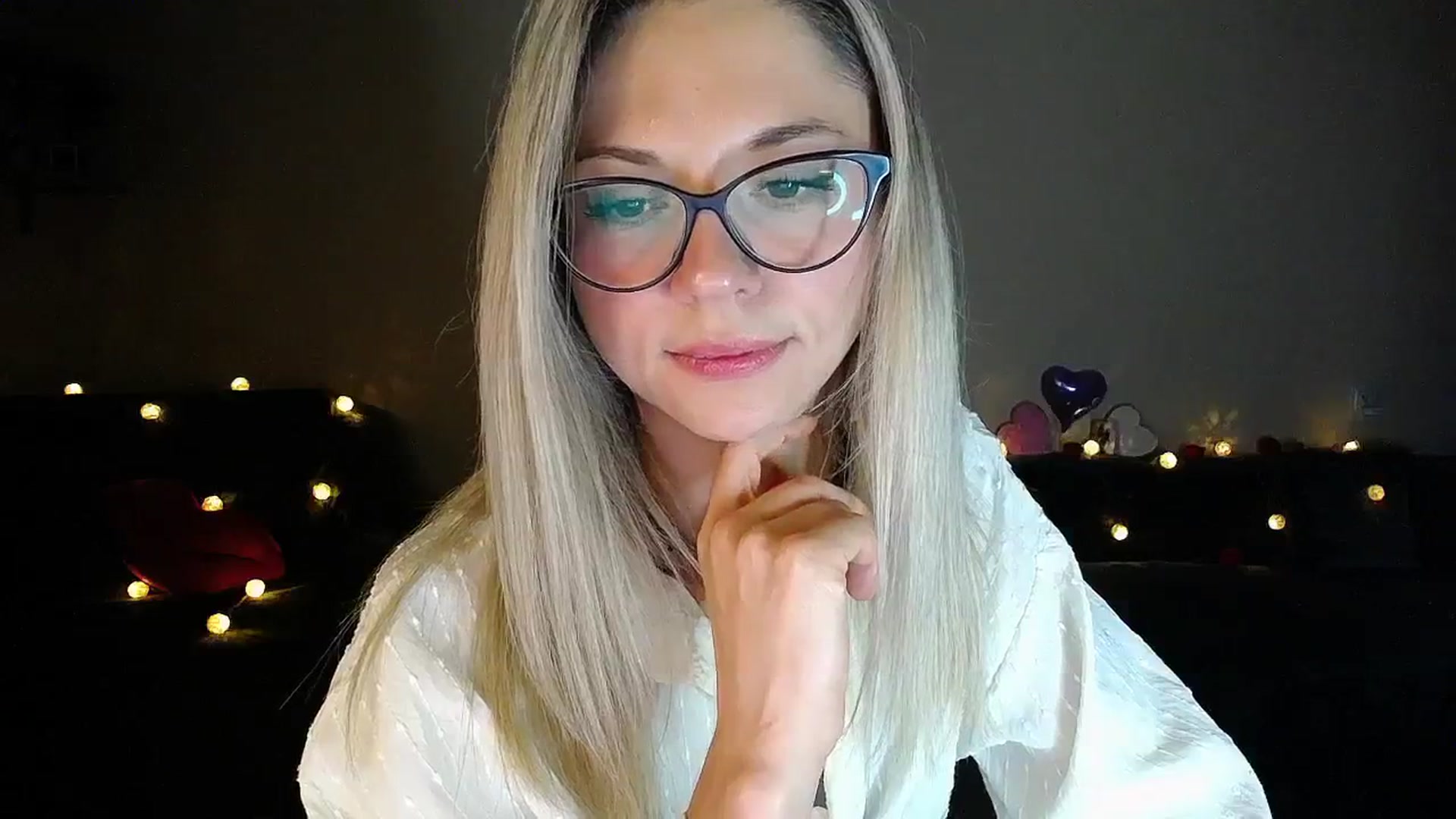 Gallery image thumbnail from Sunshine_alis's myfreecams stream on, 09/16/2025, 16:46 image 17 of 20